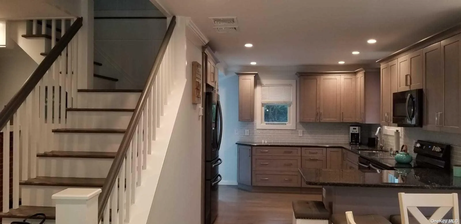 7 Crescent Walk, Islip, NY, 5 Bedrooms Bedrooms, 9 Rooms Rooms,3 BathroomsBathrooms,Residential Lease,For Rent,Crescent,0,LP1345954 7 Crescent Walk, Islip, NY, 5 Bedrooms Bedrooms, 9 Rooms Rooms,3 BathroomsBathrooms,Residential Lease,For Rent,Crescent,0,LP1345954