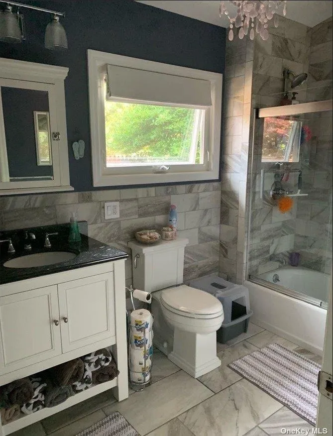 19 Champlain Street, Brookhaven, NY, 4 Bedrooms Bedrooms, 7 Rooms Rooms,2 BathroomsBathrooms,Residential Lease,For Rent,Champlain,0,LP1431531 19 Champlain Street, Brookhaven, NY, 4 Bedrooms Bedrooms, 7 Rooms Rooms,2 BathroomsBathrooms,Residential Lease,For Rent,Champlain,0,LP1431531