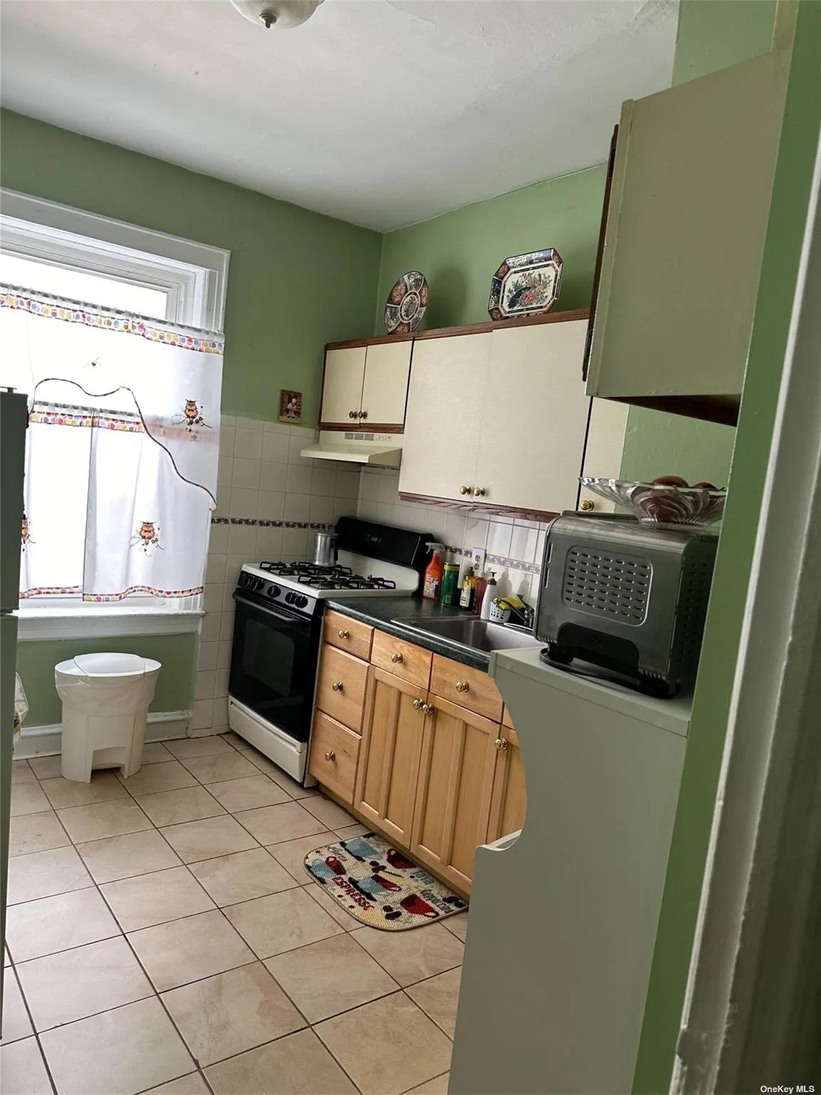 45-20 43rd Street, New York, NY, 1 Bedroom Bedrooms, 4 Rooms Rooms,1 BathroomBathrooms,Residential,For Rent,43rd Street,0,L3570023 45-20 43rd Street, New York, NY, 1 Bedroom Bedrooms, 4 Rooms Rooms,1 BathroomBathrooms,Residential,For Rent,43rd Street,0,L3570023