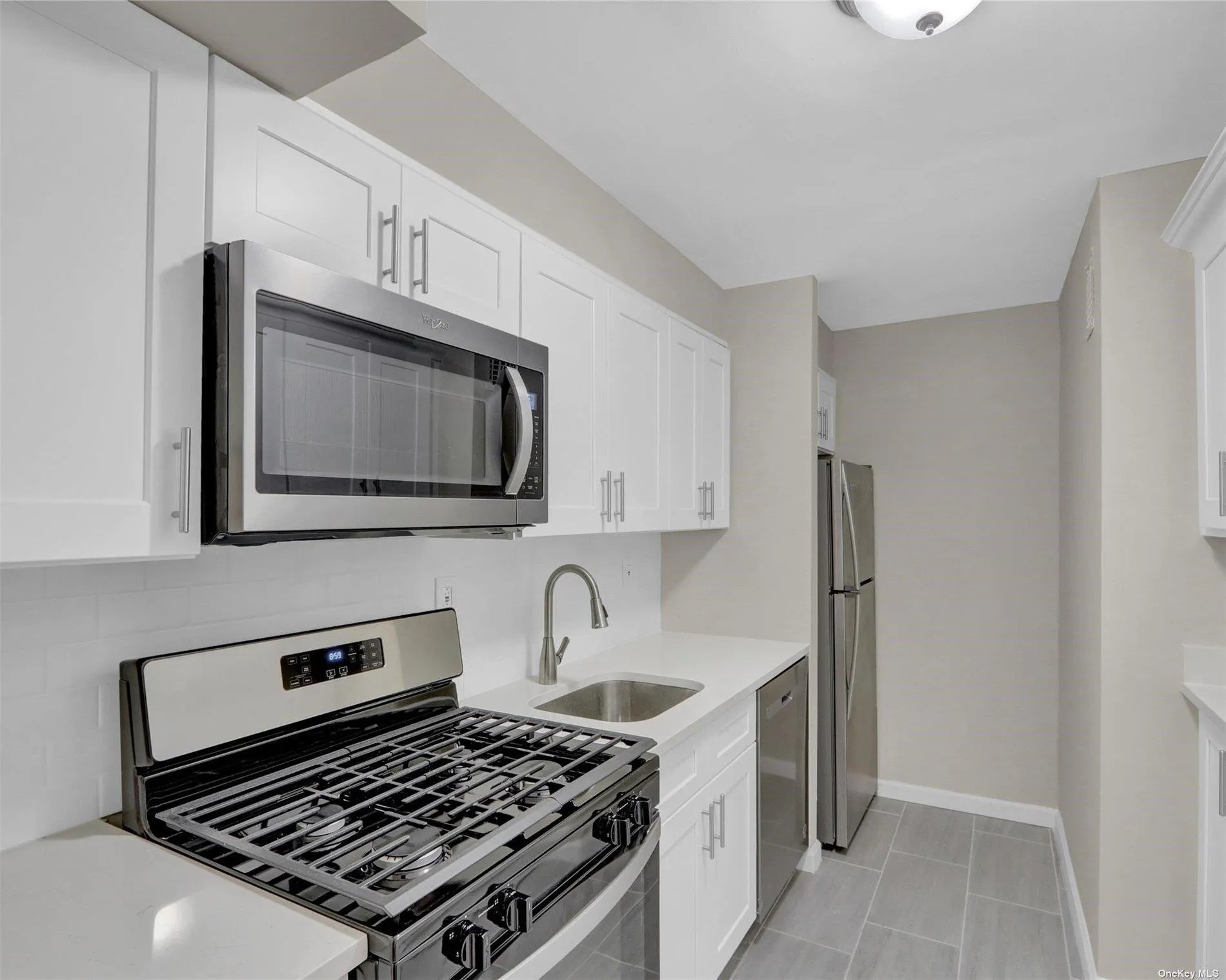 151-31 88th Street, New York, NY, 2 Bedrooms Bedrooms, 5 Rooms Rooms,1 BathroomBathrooms,Residential,For Rent,88th,0,L3572872 151-31 88th Street, New York, NY, 2 Bedrooms Bedrooms, 5 Rooms Rooms,1 BathroomBathrooms,Residential,For Rent,88th,0,L3572872