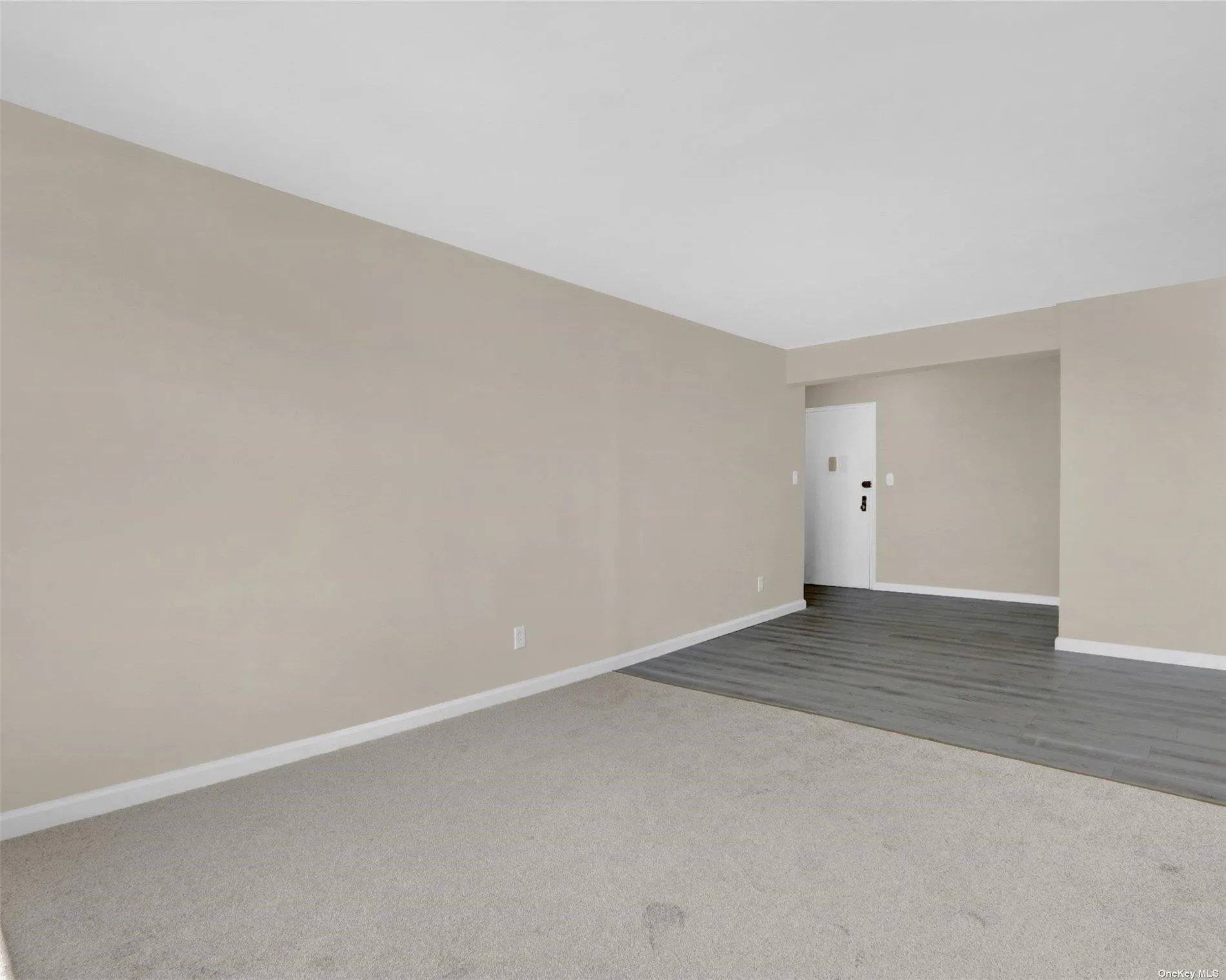 151-31 88th Street, New York, NY, 2 Bedrooms Bedrooms, 5 Rooms Rooms,1 BathroomBathrooms,Residential,For Rent,88th,0,L3572872 151-31 88th Street, New York, NY, 2 Bedrooms Bedrooms, 5 Rooms Rooms,1 BathroomBathrooms,Residential,For Rent,88th,0,L3572872