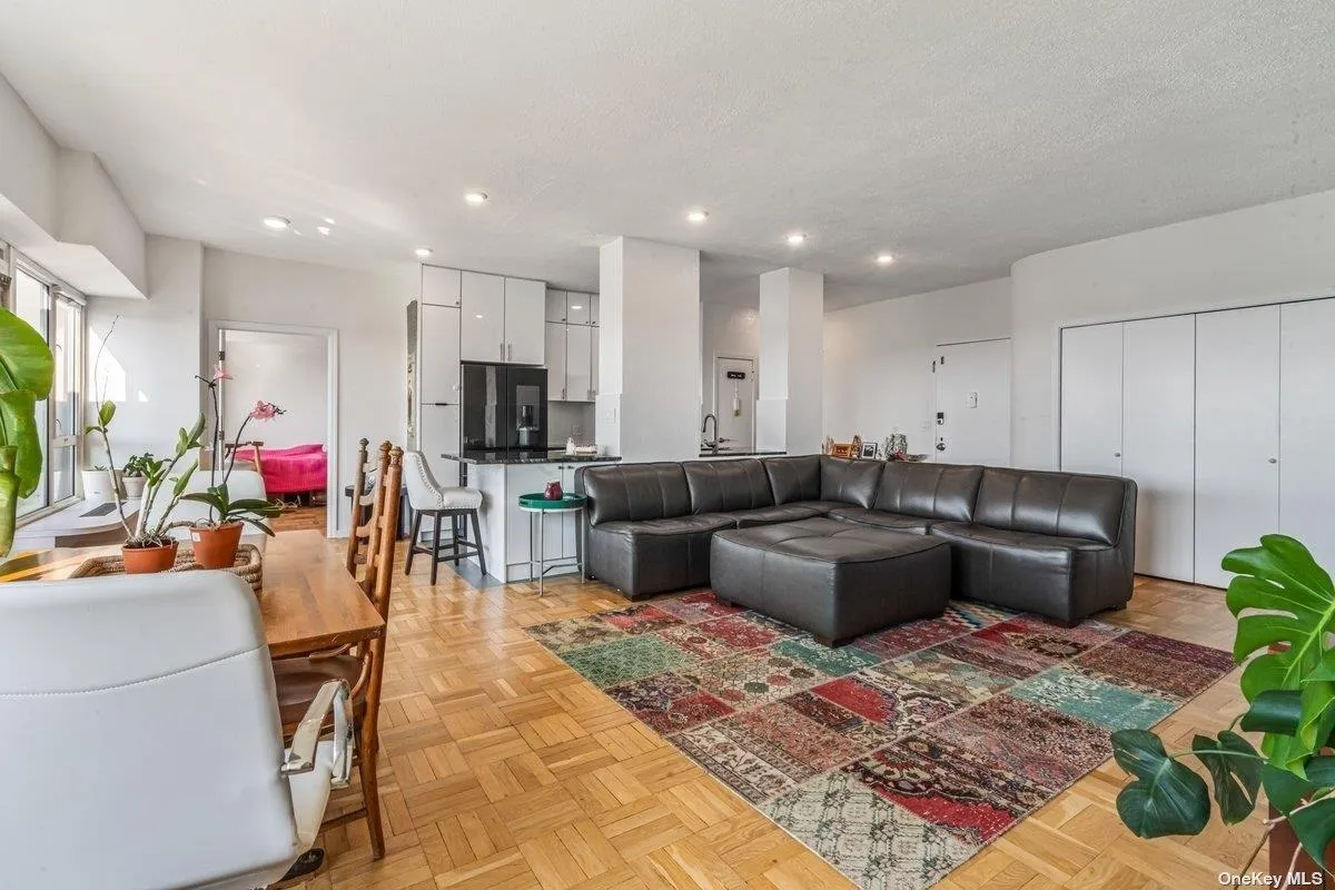 166-25 Powells Cove Boulevard, New York, NY, 2 Bedrooms Bedrooms, 5 Rooms Rooms,2 BathroomsBathrooms,Residential,For Rent,Powells Cove,0,L3577162 166-25 Powells Cove Boulevard, New York, NY, 2 Bedrooms Bedrooms, 5 Rooms Rooms,2 BathroomsBathrooms,Residential,For Rent,Powells Cove,0,L3577162