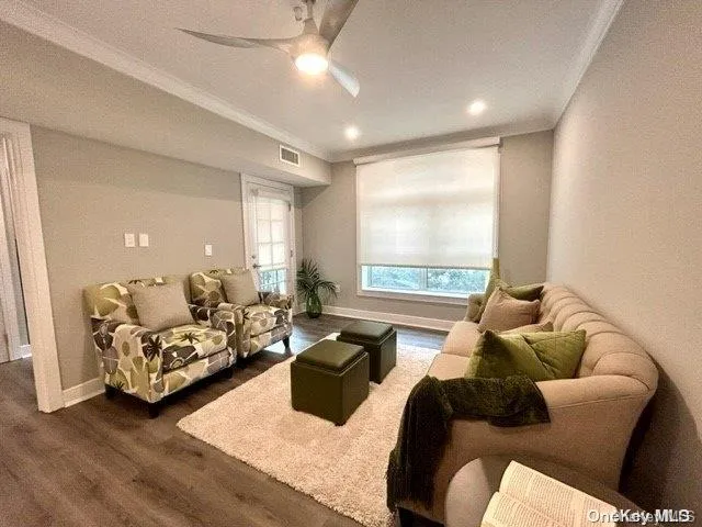 100 Glen Street, Glen Cove, NY, 1 Bedroom Bedrooms, 5 Rooms Rooms,1 BathroomBathrooms,Residential Lease,Idx,Glen,0,L3578055 100 Glen Street, Glen Cove, NY, 1 Bedroom Bedrooms, 5 Rooms Rooms,1 BathroomBathrooms,Residential Lease,Idx,Glen,0,L3578055