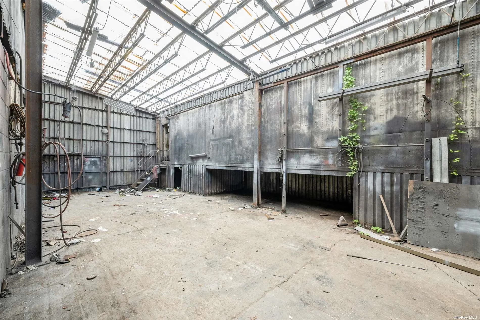 3578 Maple Court, Hempstead, NY, ,Commercial Lease,Idx,Maple,0,L3578826 3578 Maple Court, Hempstead, NY, ,Commercial Lease,Idx,Maple,0,L3578826