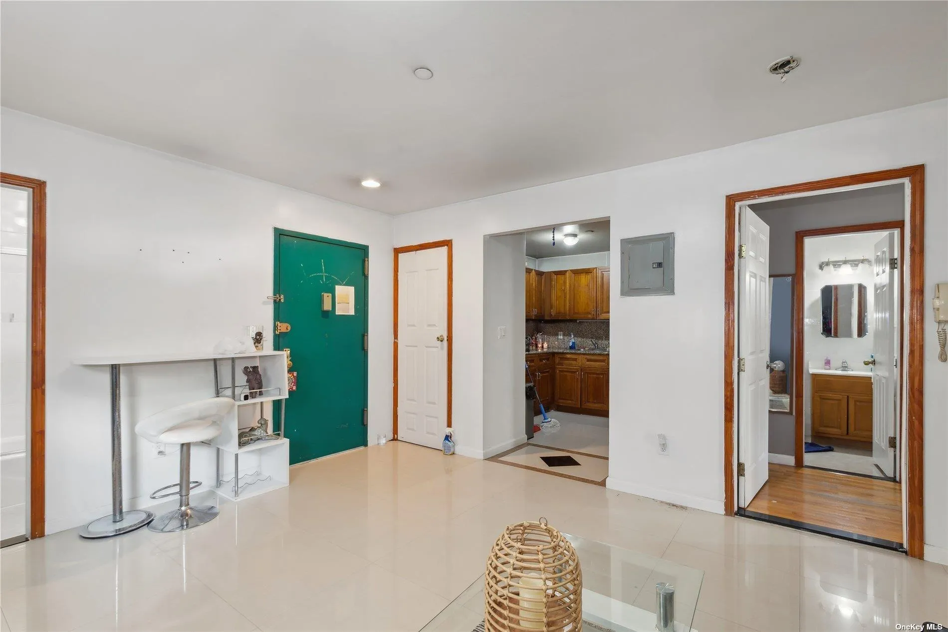 42-38 Judge Street, New York, NY, 2 Bedrooms Bedrooms, 4 Rooms Rooms,2 BathroomsBathrooms,Residential,For Rent,Judge,0,L3580030 42-38 Judge Street, New York, NY, 2 Bedrooms Bedrooms, 4 Rooms Rooms,2 BathroomsBathrooms,Residential,For Rent,Judge,0,L3580030