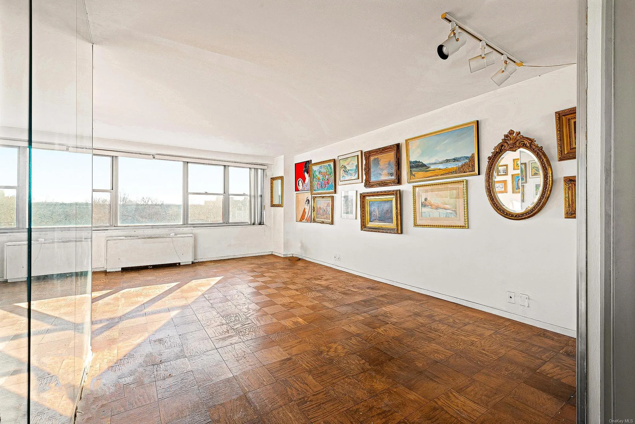 70-25 Yellowstone Boulevard, New York, NY, 3 Rooms Rooms,1 BathroomBathrooms,Residential Sale,For Rent,Yellowstone,0,L3580402 70-25 Yellowstone Boulevard, New York, NY, 3 Rooms Rooms,1 BathroomBathrooms,Residential Sale,For Rent,Yellowstone,0,L3580402