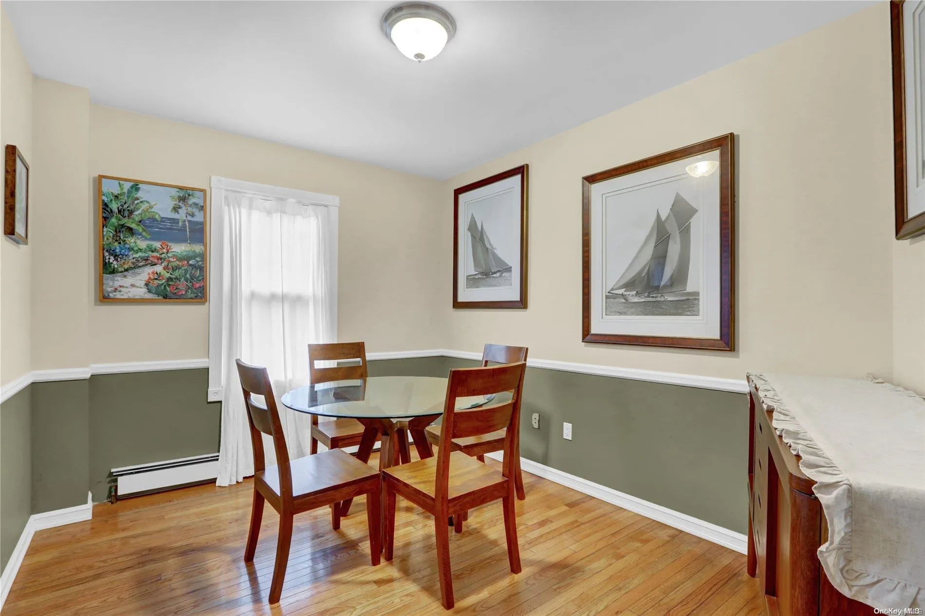 Formal dining Formal dining