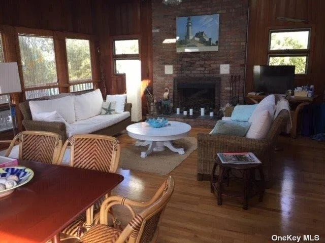 18 Beachwold Avenue, Islip, NY, 4 Bedrooms Bedrooms, 10 Rooms Rooms,2 BathroomsBathrooms,Residential Lease,Idx,Beachwold,0,L3582302 18 Beachwold Avenue, Islip, NY, 4 Bedrooms Bedrooms, 10 Rooms Rooms,2 BathroomsBathrooms,Residential Lease,Idx,Beachwold,0,L3582302