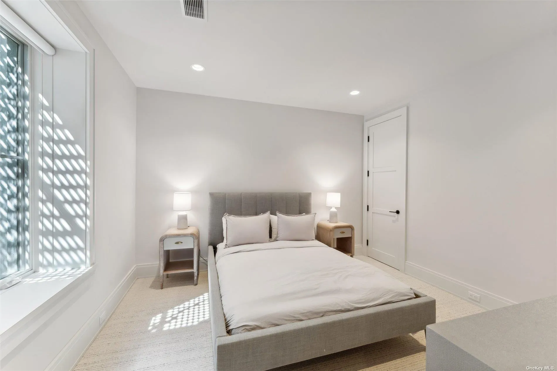 Lower Level Bedroom Lower Level Bedroom