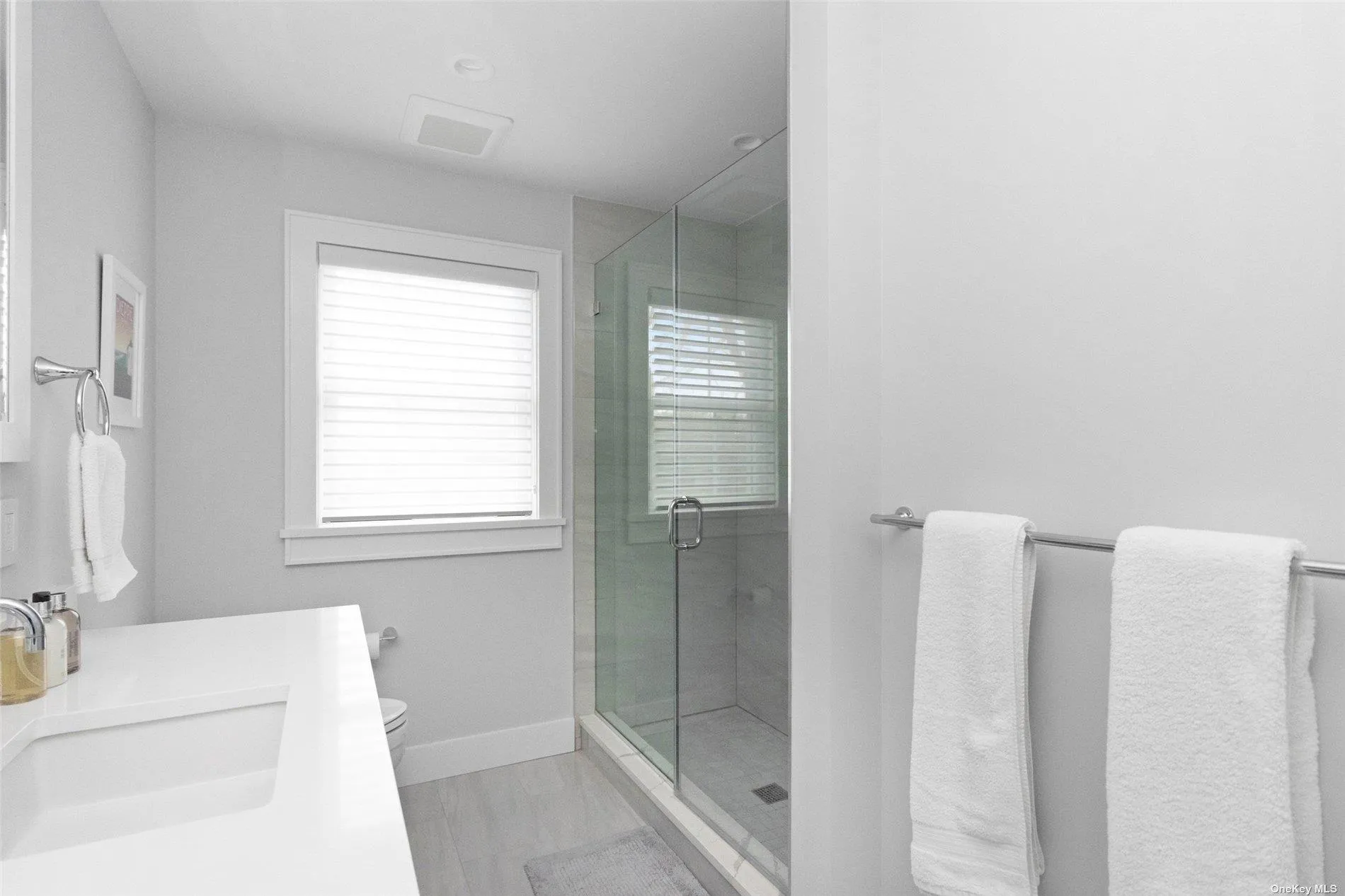 75 Clearview Avenue, Southold, NY, 4 Bedrooms Bedrooms, 9 Rooms Rooms,3 BathroomsBathrooms,Residential Lease,Idx,Clearview,L3582922 75 Clearview Avenue, Southold, NY, 4 Bedrooms Bedrooms, 9 Rooms Rooms,3 BathroomsBathrooms,Residential Lease,Idx,Clearview,L3582922