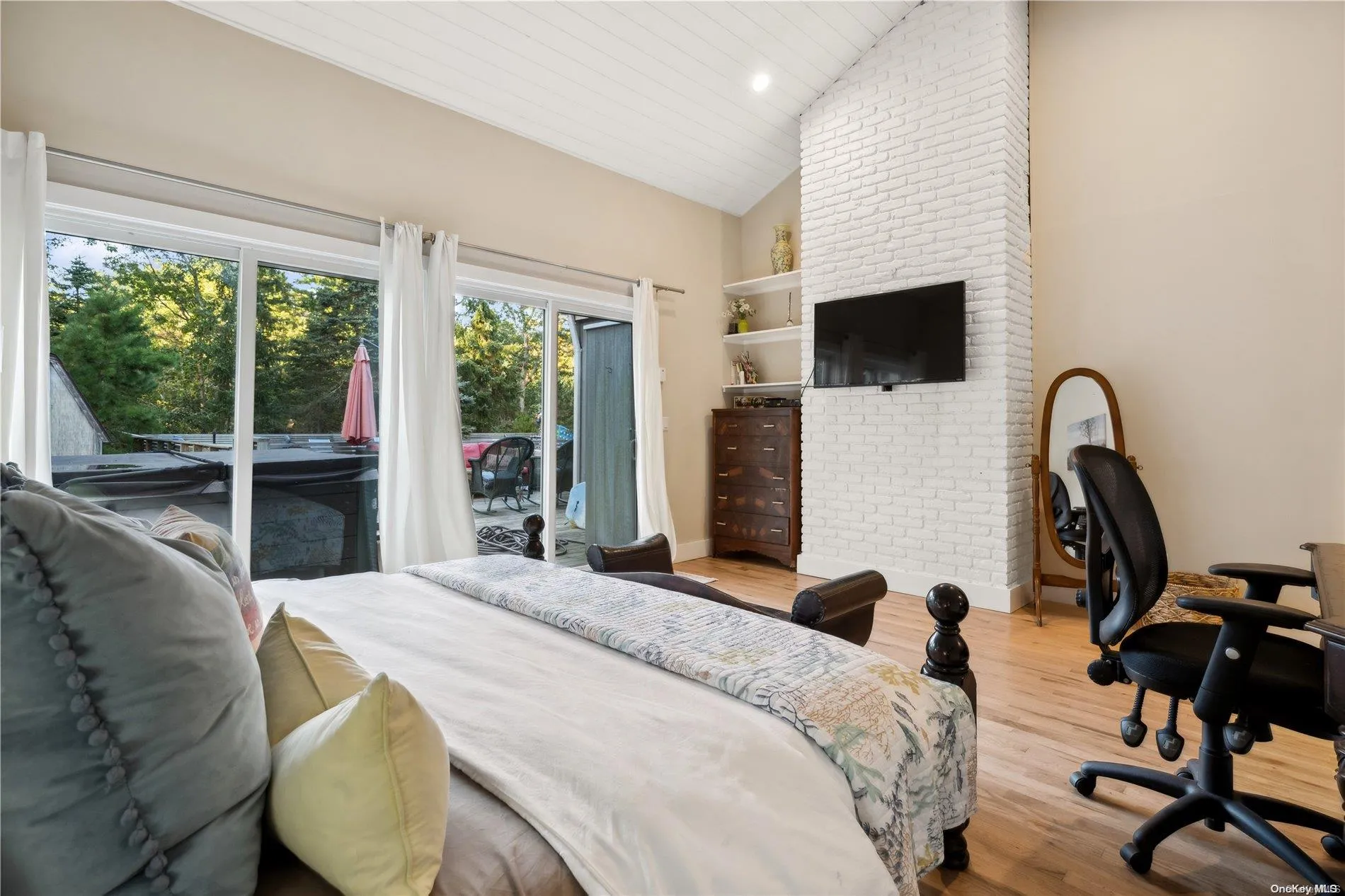 25 Blue Jay Way, East Hampton, NY, 6 Bedrooms Bedrooms, 6 Rooms Rooms,4 BathroomsBathrooms,Residential Lease,Idx,Blue Jay,L3583368 25 Blue Jay Way, East Hampton, NY, 6 Bedrooms Bedrooms, 6 Rooms Rooms,4 BathroomsBathrooms,Residential Lease,Idx,Blue Jay,L3583368