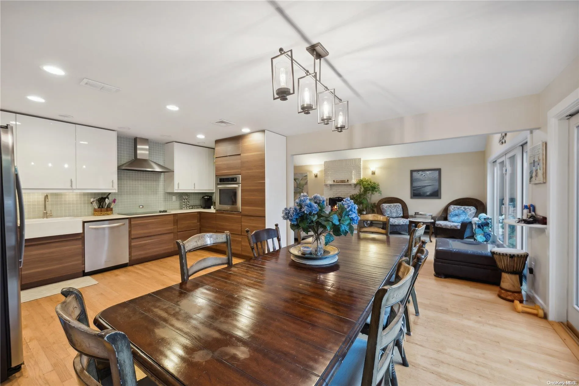 25 Blue Jay Way, East Hampton, NY, 6 Bedrooms Bedrooms, 6 Rooms Rooms,4 BathroomsBathrooms,Residential Lease,Idx,Blue Jay,L3583368 25 Blue Jay Way, East Hampton, NY, 6 Bedrooms Bedrooms, 6 Rooms Rooms,4 BathroomsBathrooms,Residential Lease,Idx,Blue Jay,L3583368