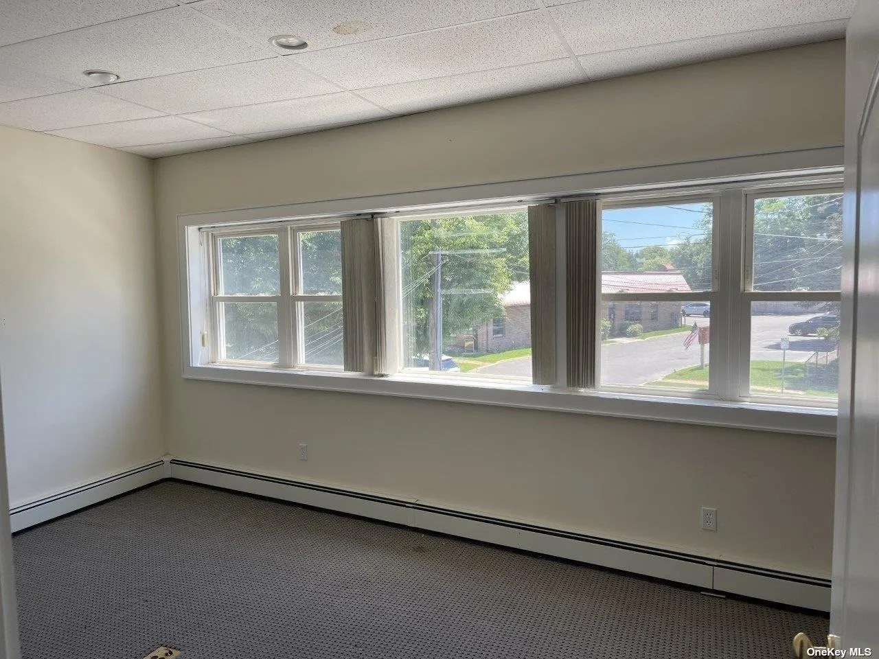 13355 Main #2East Road, Southold, NY, ,Commercial Lease,For Rent,Main #2East,0,L3584573 13355 Main #2East Road, Southold, NY, ,Commercial Lease,For Rent,Main #2East,0,L3584573