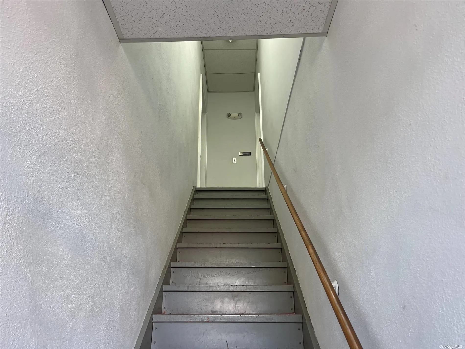 13355 Main #2East Road, Southold, NY, ,Commercial Lease,For Rent,Main #2East,0,L3584573 13355 Main #2East Road, Southold, NY, ,Commercial Lease,For Rent,Main #2East,0,L3584573