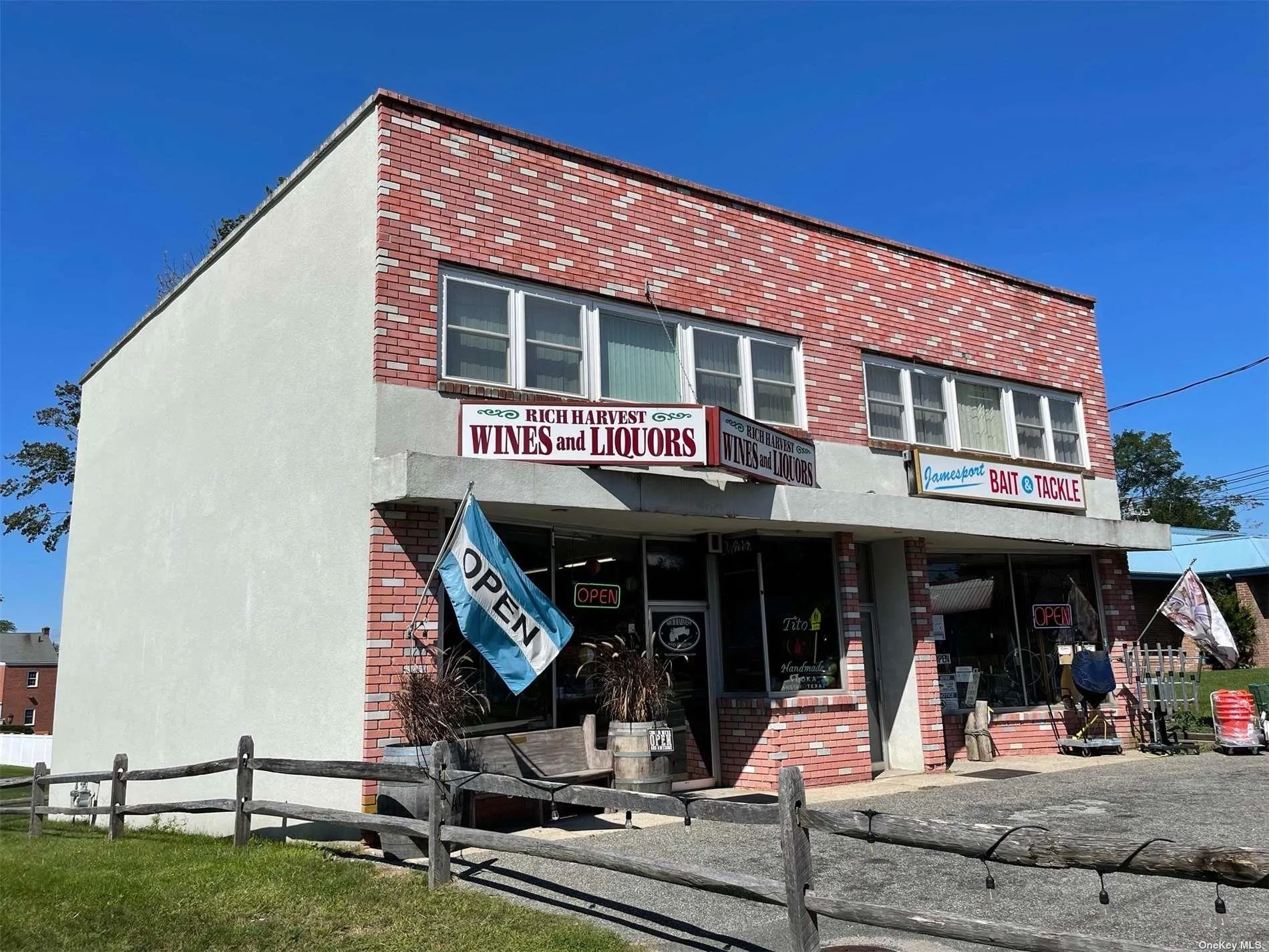 13355 Main #2East Road, Southold, NY, ,Commercial Lease,For Rent,Main #2East,0,L3584573 13355 Main #2East Road, Southold, NY, ,Commercial Lease,For Rent,Main #2East,0,L3584573