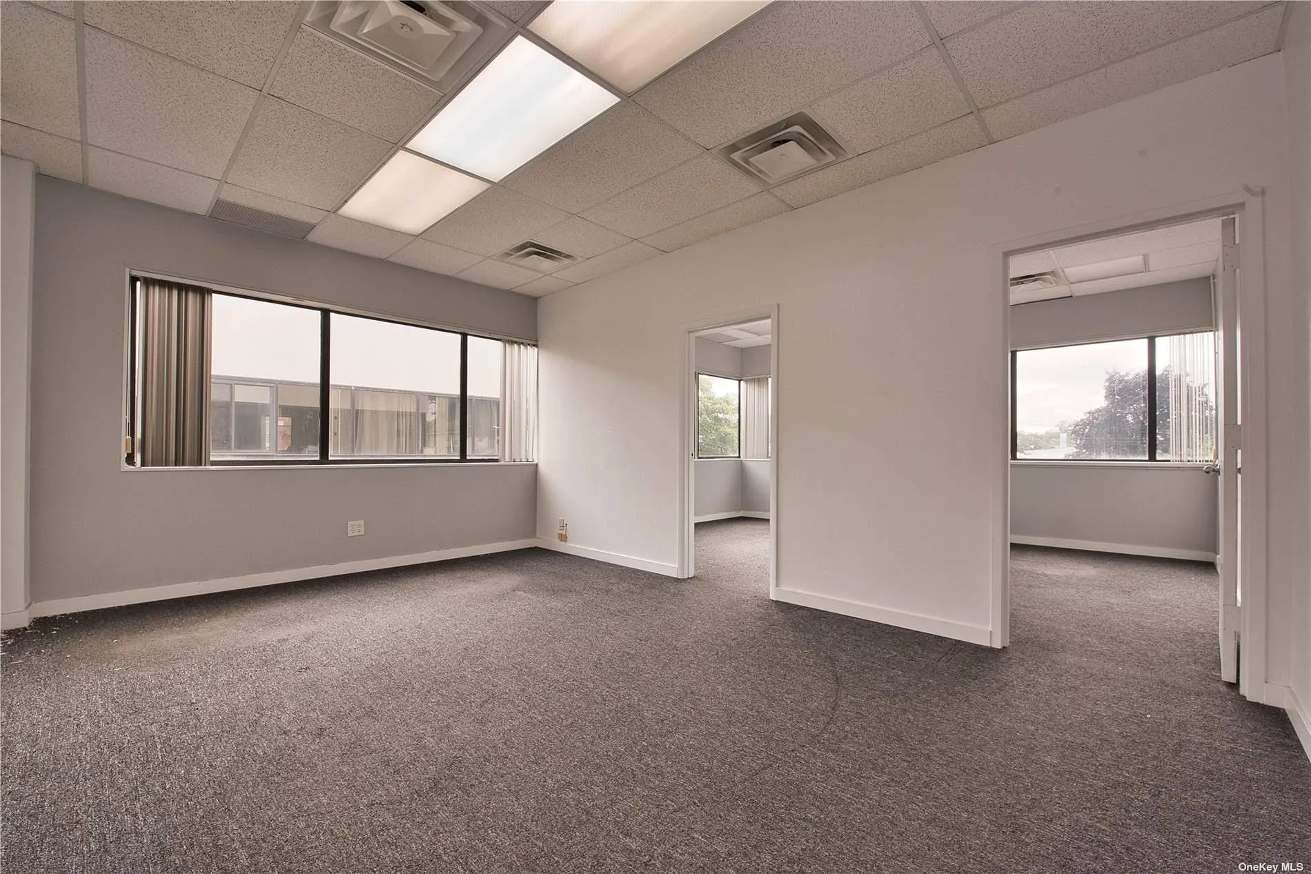 20 Vanderventer Avenue, North Hempstead, NY, ,Commercial Lease,For Rent,Vanderventer,0,L3585292 20 Vanderventer Avenue, North Hempstead, NY, ,Commercial Lease,For Rent,Vanderventer,0,L3585292