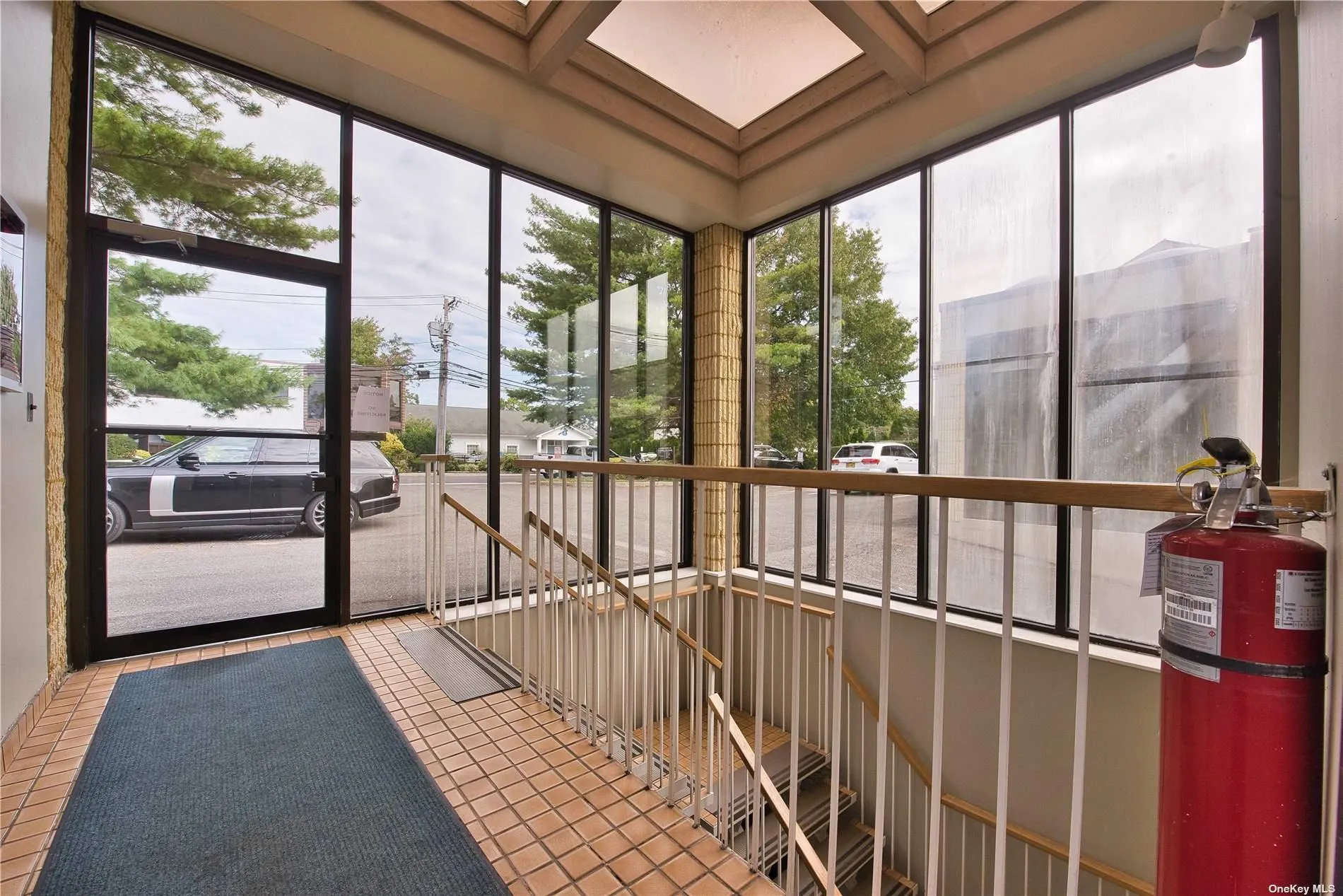 20 Vanderventer Avenue, North Hempstead, NY, ,Commercial Lease,For Rent,Vanderventer,0,L3585292 20 Vanderventer Avenue, North Hempstead, NY, ,Commercial Lease,For Rent,Vanderventer,0,L3585292