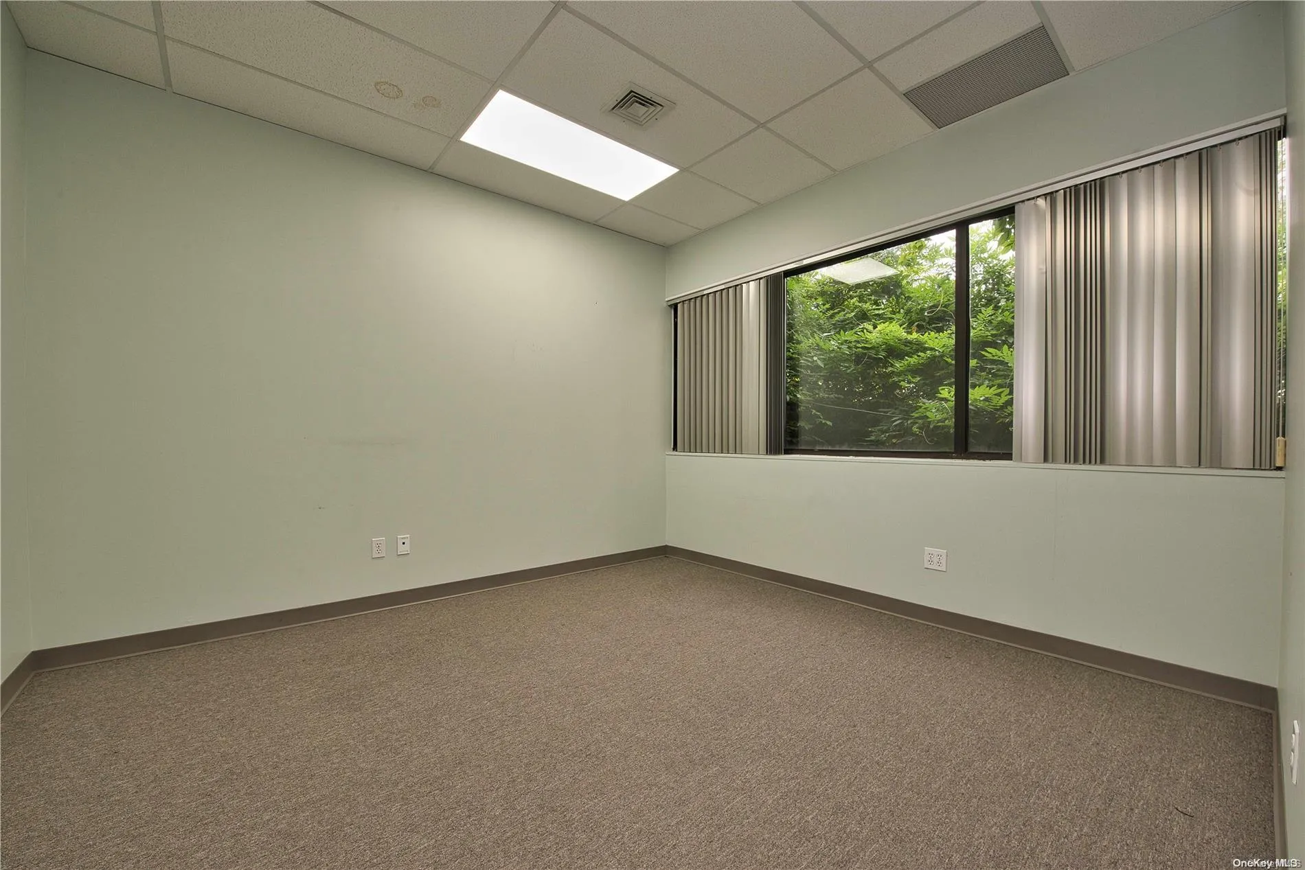 20 Vanderventer Avenue, North Hempstead, NY, ,Commercial Lease,Idx,Vanderventer,0,L3585292 20 Vanderventer Avenue, North Hempstead, NY, ,Commercial Lease,Idx,Vanderventer,0,L3585292