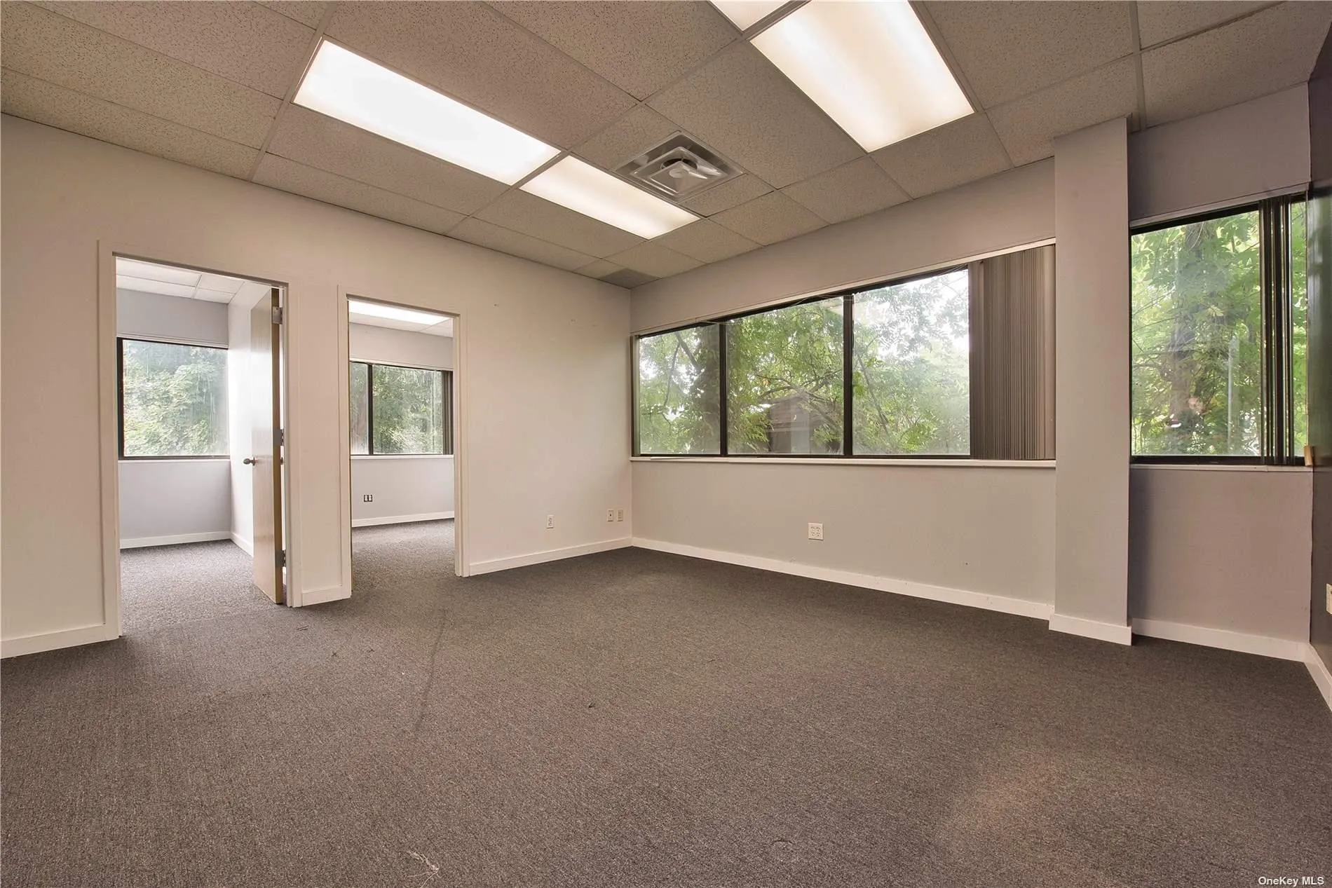 20 Vanderventer Avenue, North Hempstead, NY, ,Commercial Lease,For Rent,Vanderventer,0,L3585292 20 Vanderventer Avenue, North Hempstead, NY, ,Commercial Lease,For Rent,Vanderventer,0,L3585292