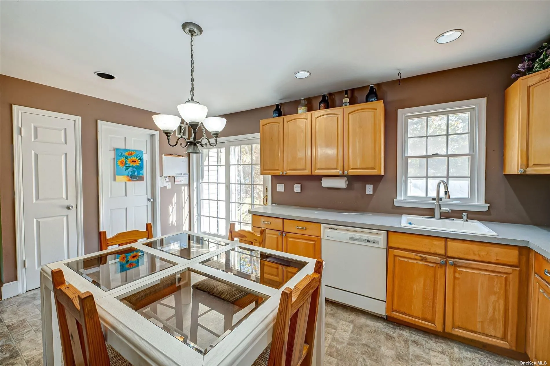 43 Hollins Lane, Islip, NY, 4 Bedrooms Bedrooms, 9 Rooms Rooms,3 BathroomsBathrooms,Residential,For Rent,Hollins,0,L3586031 43 Hollins Lane, Islip, NY, 4 Bedrooms Bedrooms, 9 Rooms Rooms,3 BathroomsBathrooms,Residential,For Rent,Hollins,0,L3586031