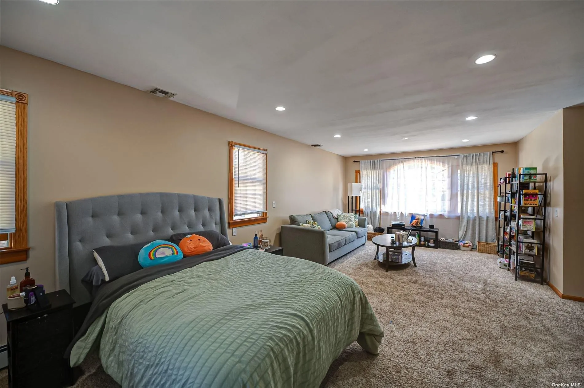 43 Hollins Lane, Islip, NY, 4 Bedrooms Bedrooms, 9 Rooms Rooms,3 BathroomsBathrooms,Residential,For Rent,Hollins,0,L3586031 43 Hollins Lane, Islip, NY, 4 Bedrooms Bedrooms, 9 Rooms Rooms,3 BathroomsBathrooms,Residential,For Rent,Hollins,0,L3586031