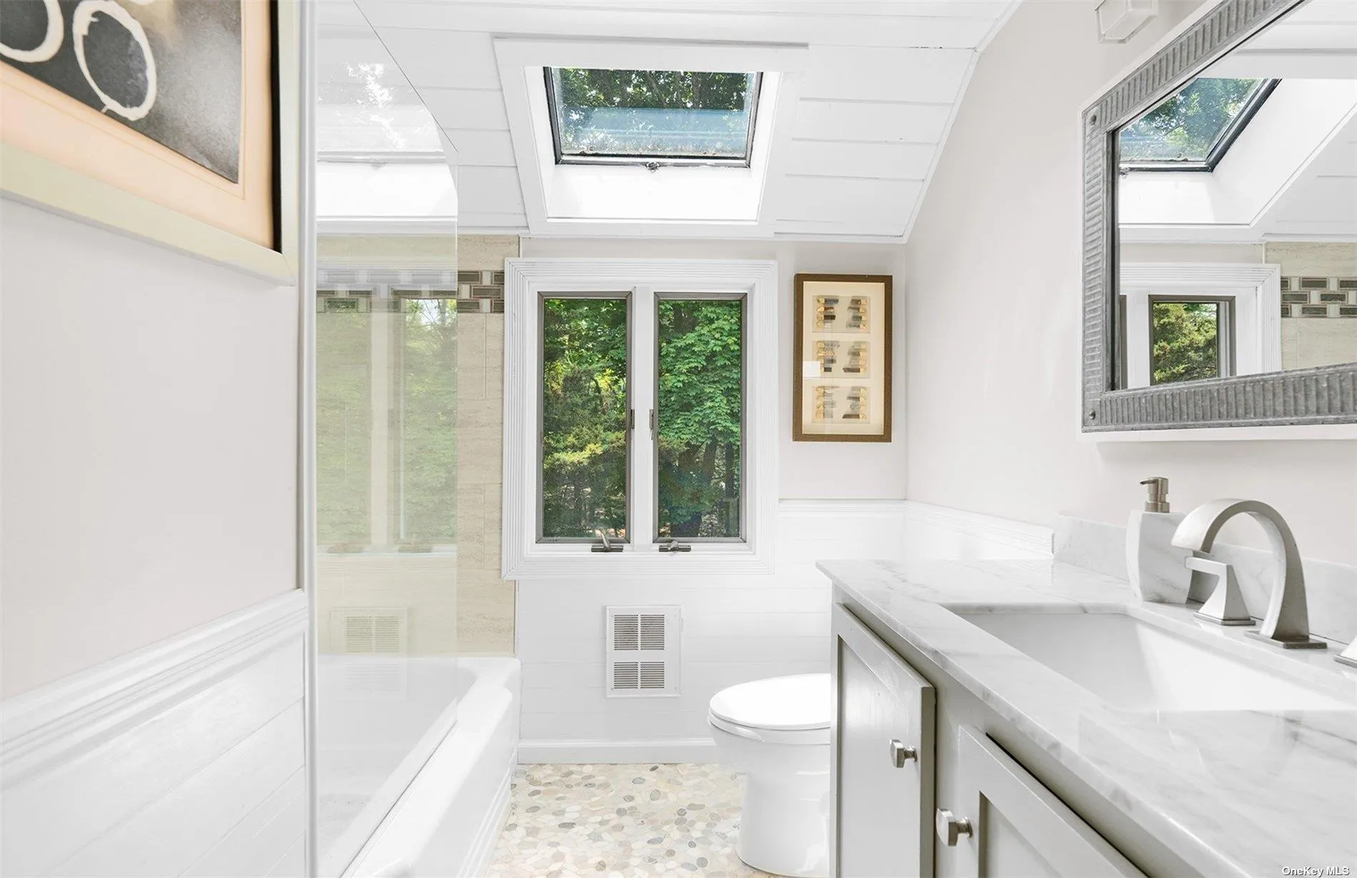 61 Lower 7 Ponds Road, Southampton, NY, 4 Bedrooms Bedrooms, 15 Rooms Rooms,4 BathroomsBathrooms,Residential,For Rent,Lower 7 Ponds,0,L3586103 61 Lower 7 Ponds Road, Southampton, NY, 4 Bedrooms Bedrooms, 15 Rooms Rooms,4 BathroomsBathrooms,Residential,For Rent,Lower 7 Ponds,0,L3586103
