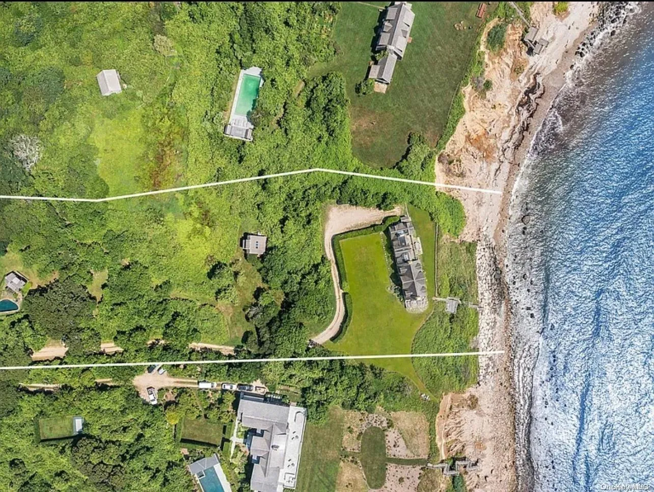 408 Old Montauk, East Hampton, New York 11954