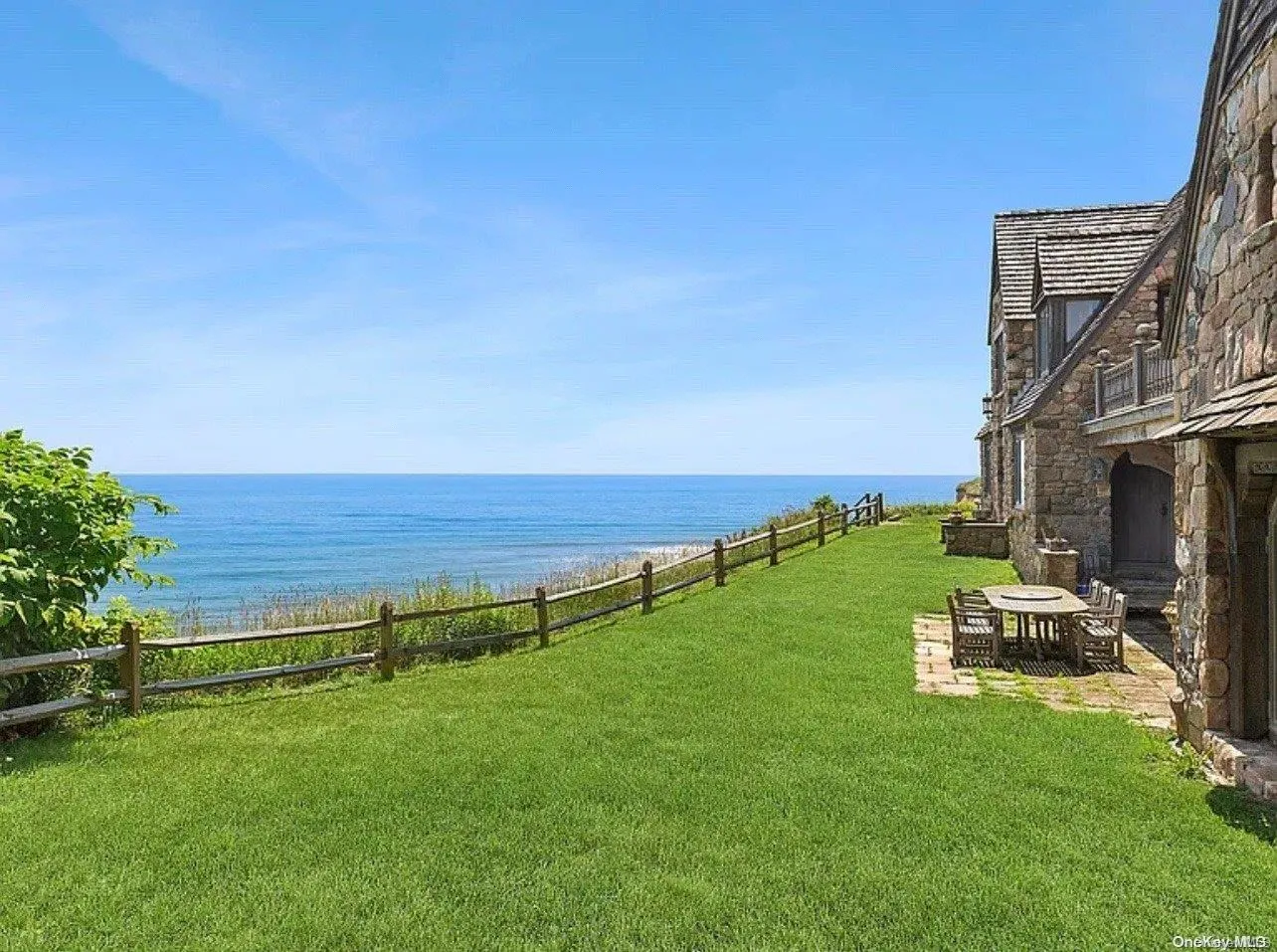 408 Old Montauk, East Hampton, New York 11954
