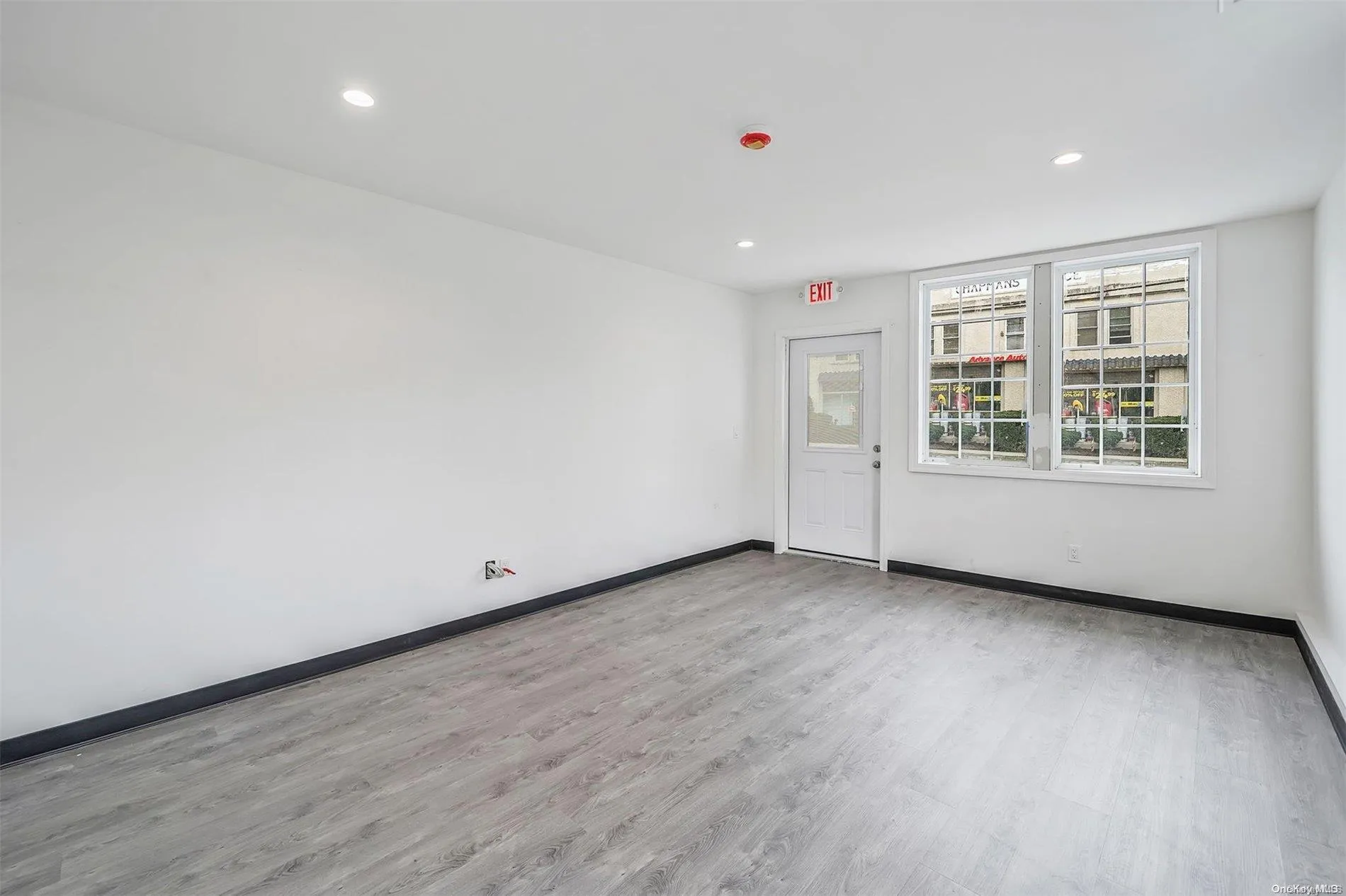 533 Montauk Highway, Brookhaven, NY, ,Commercial Lease,Idx,Montauk,0,L3586325 533 Montauk Highway, Brookhaven, NY, ,Commercial Lease,Idx,Montauk,0,L3586325