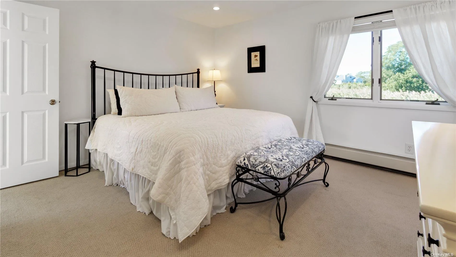 19 Rogers Lane, Southampton, NY, 4 Bedrooms Bedrooms, 7 Rooms Rooms,2 BathroomsBathrooms,Residential Lease,Idx,Rogers,0,L3587306 19 Rogers Lane, Southampton, NY, 4 Bedrooms Bedrooms, 7 Rooms Rooms,2 BathroomsBathrooms,Residential Lease,Idx,Rogers,0,L3587306