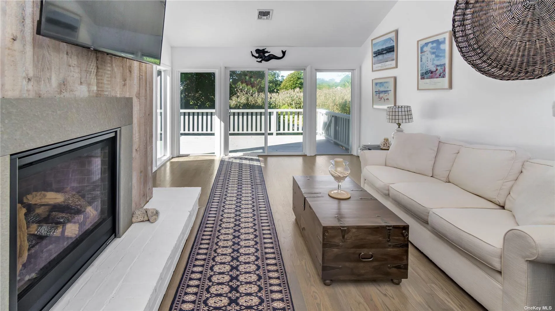 19 Rogers Lane, Southampton, NY, 4 Bedrooms Bedrooms, 7 Rooms Rooms,2 BathroomsBathrooms,Residential Lease,Idx,Rogers,0,L3587306 19 Rogers Lane, Southampton, NY, 4 Bedrooms Bedrooms, 7 Rooms Rooms,2 BathroomsBathrooms,Residential Lease,Idx,Rogers,0,L3587306