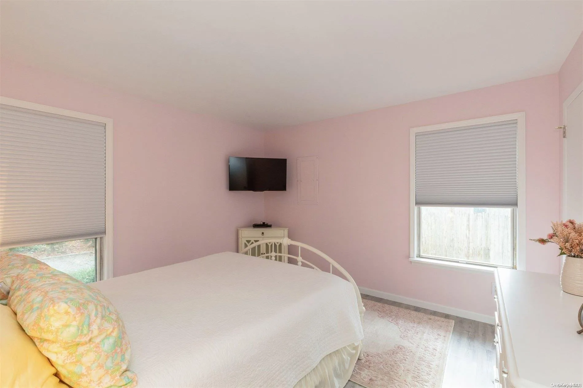 guest room guest room