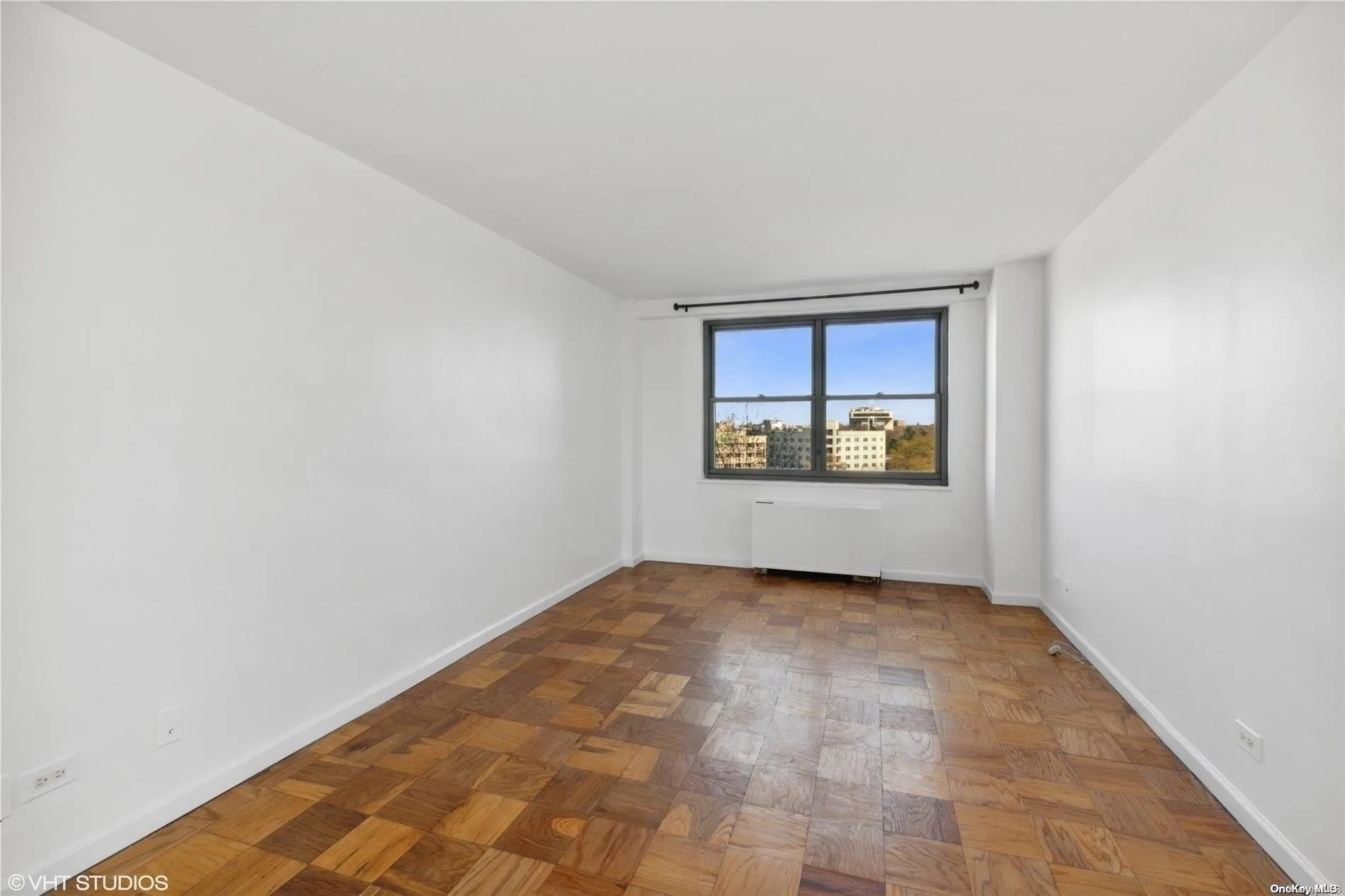 61-20 Grand Central Parkway, New York, NY, 1 Bedroom Bedrooms, 3 Rooms Rooms,1 BathroomBathrooms,Residential,For Rent,Grand Central,0,L3588780 61-20 Grand Central Parkway, New York, NY, 1 Bedroom Bedrooms, 3 Rooms Rooms,1 BathroomBathrooms,Residential,For Rent,Grand Central,0,L3588780