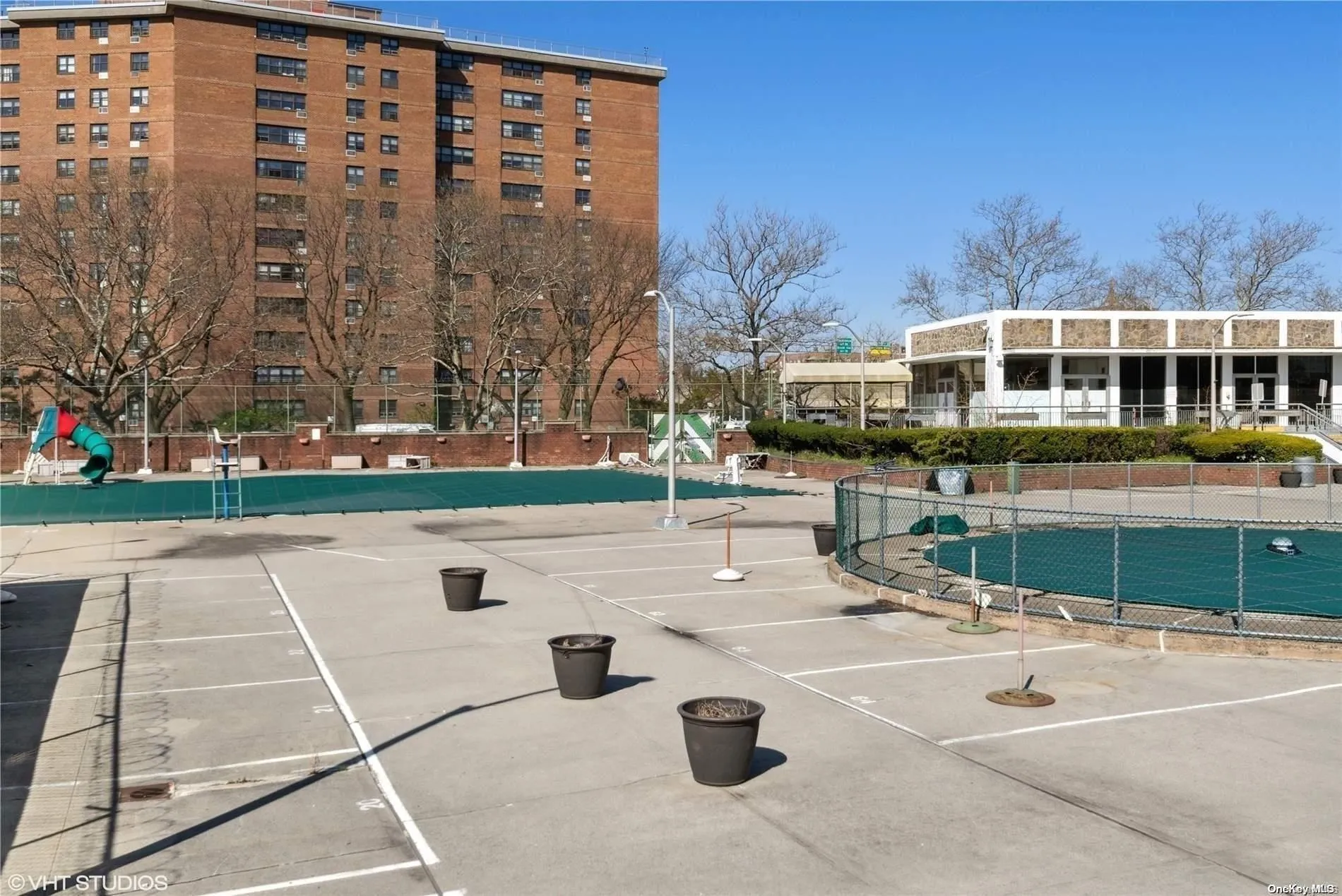 61-20 Grand Central Parkway, New York, NY, 1 Bedroom Bedrooms, 3 Rooms Rooms,1 BathroomBathrooms,Residential,For Rent,Grand Central,0,L3588780 61-20 Grand Central Parkway, New York, NY, 1 Bedroom Bedrooms, 3 Rooms Rooms,1 BathroomBathrooms,Residential,For Rent,Grand Central,0,L3588780