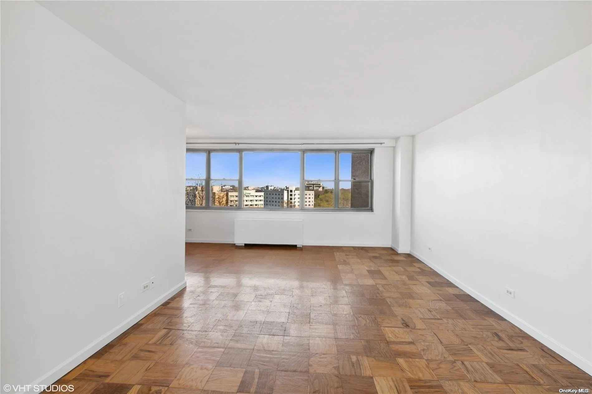 61-20 Grand Central Parkway, New York, NY, 1 Bedroom Bedrooms, 3 Rooms Rooms,1 BathroomBathrooms,Residential,For Rent,Grand Central,0,L3588780 61-20 Grand Central Parkway, New York, NY, 1 Bedroom Bedrooms, 3 Rooms Rooms,1 BathroomBathrooms,Residential,For Rent,Grand Central,0,L3588780