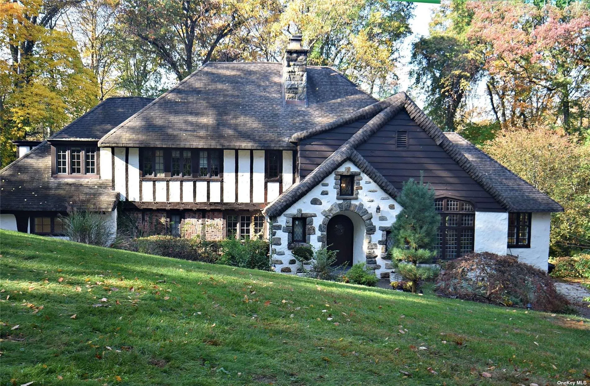 539 Manhasset Woods Road, North Hempstead, NY, 5 Bedrooms Bedrooms, 20 Rooms Rooms,5 BathroomsBathrooms,Residential Sale,For Rent,Manhasset Woods,0,L3588900 539 Manhasset Woods Road, North Hempstead, NY, 5 Bedrooms Bedrooms, 20 Rooms Rooms,5 BathroomsBathrooms,Residential Sale,For Rent,Manhasset Woods,0,L3588900