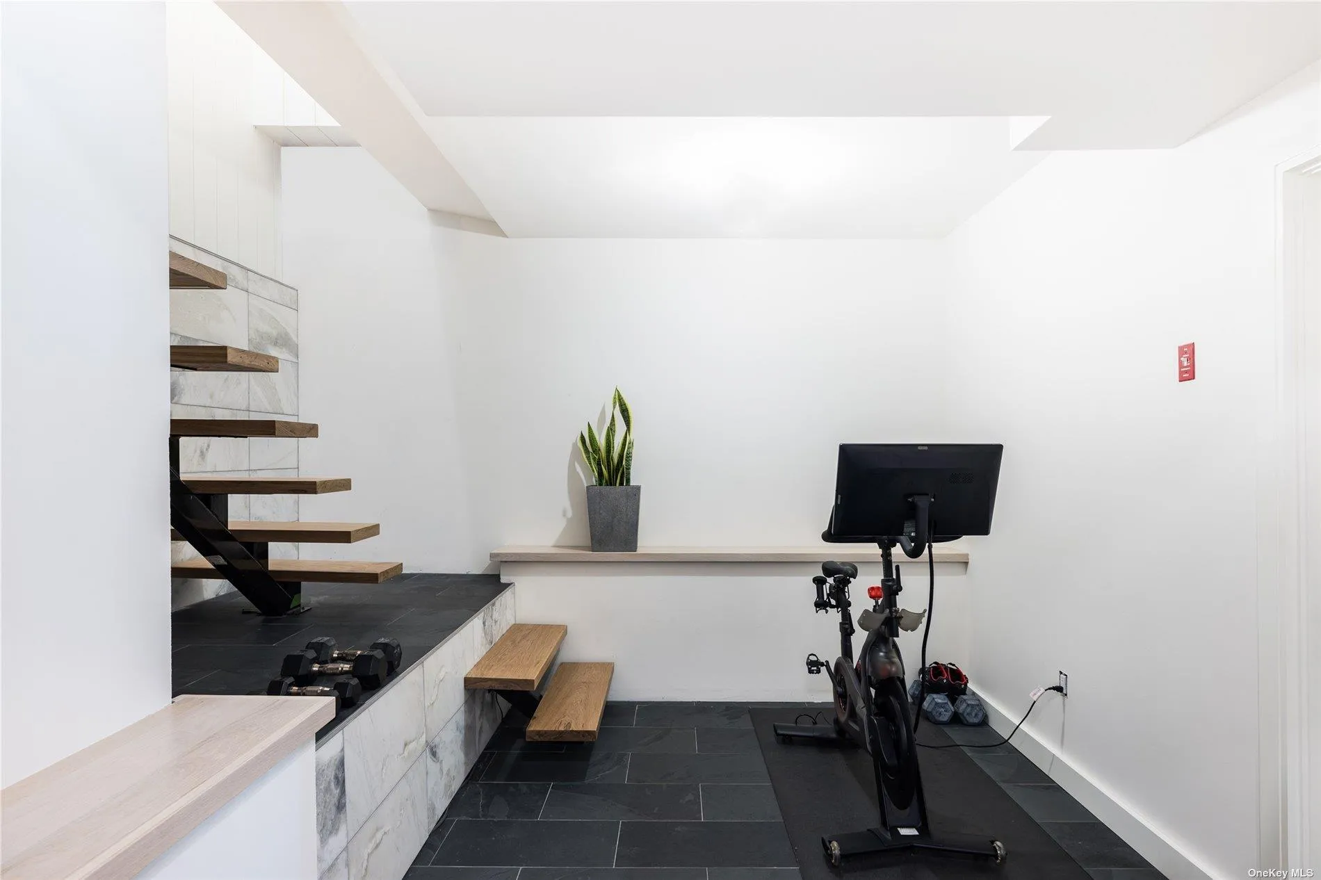 69 School Street, Southampton, NY, 5 Bedrooms Bedrooms, 9 Rooms Rooms,3 BathroomsBathrooms,Residential Lease,Idx,School,0,L3589567 69 School Street, Southampton, NY, 5 Bedrooms Bedrooms, 9 Rooms Rooms,3 BathroomsBathrooms,Residential Lease,Idx,School,0,L3589567