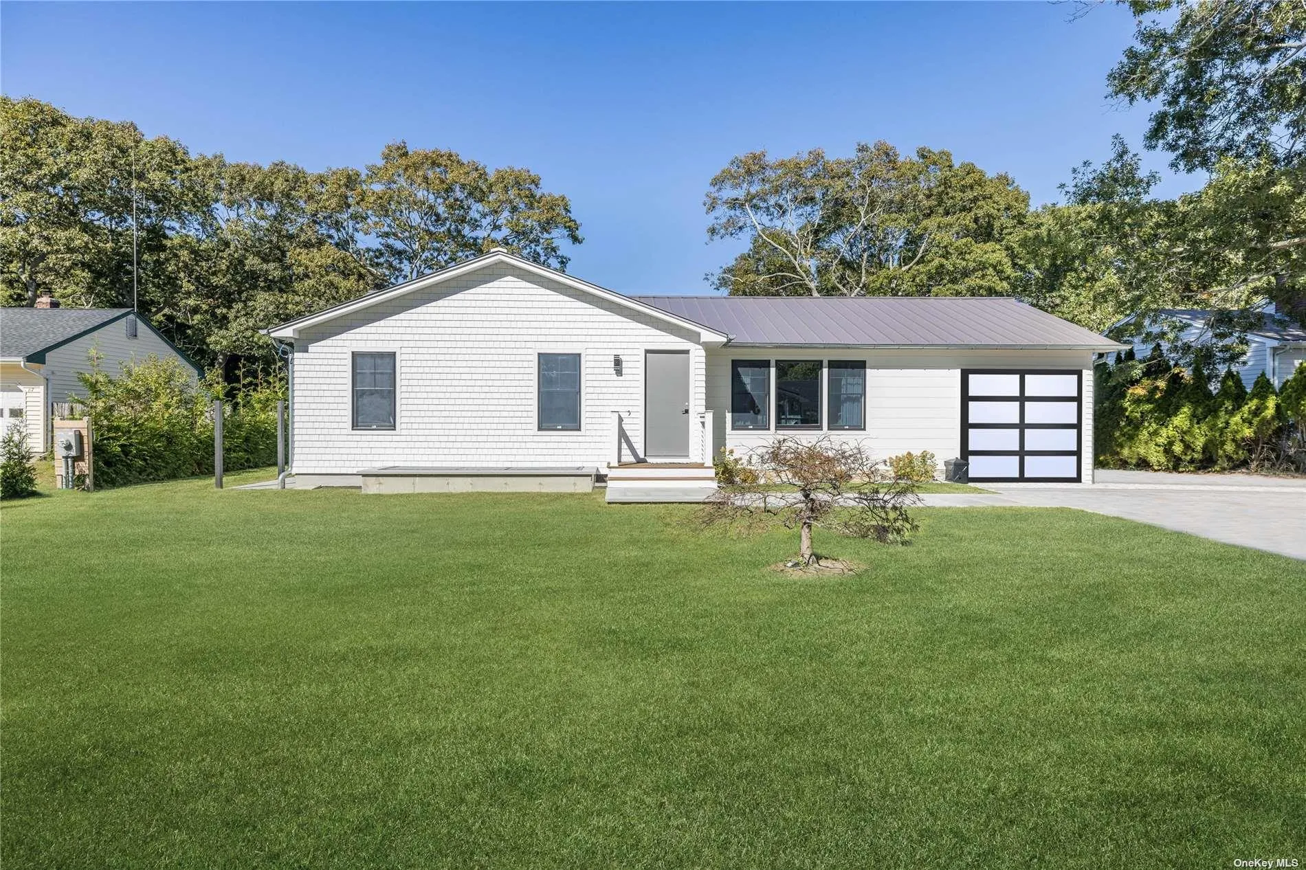 69 School Street, Southampton, NY, 5 Bedrooms Bedrooms, 9 Rooms Rooms,3 BathroomsBathrooms,Residential Lease,For Rent,School,0,L3589567 69 School Street, Southampton, NY, 5 Bedrooms Bedrooms, 9 Rooms Rooms,3 BathroomsBathrooms,Residential Lease,For Rent,School,0,L3589567