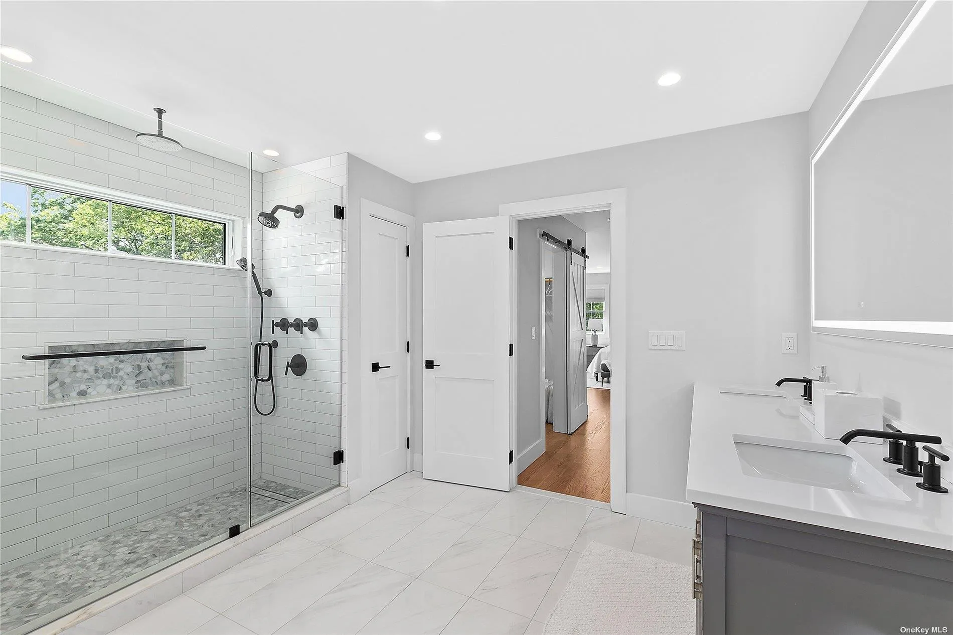 55 Squires Avenue, Southampton, NY, 4 Bedrooms Bedrooms, 10 Rooms Rooms,3 BathroomsBathrooms,Residential Lease,Idx,Squires,L3590089 55 Squires Avenue, Southampton, NY, 4 Bedrooms Bedrooms, 10 Rooms Rooms,3 BathroomsBathrooms,Residential Lease,Idx,Squires,L3590089