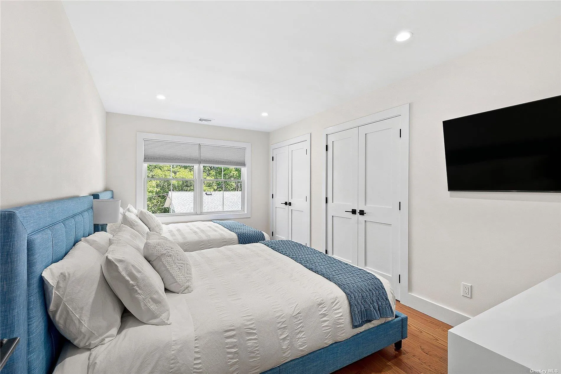 55 Squires Avenue, Southampton, NY, 4 Bedrooms Bedrooms, 10 Rooms Rooms,3 BathroomsBathrooms,Residential Lease,Idx,Squires,L3590089 55 Squires Avenue, Southampton, NY, 4 Bedrooms Bedrooms, 10 Rooms Rooms,3 BathroomsBathrooms,Residential Lease,Idx,Squires,L3590089