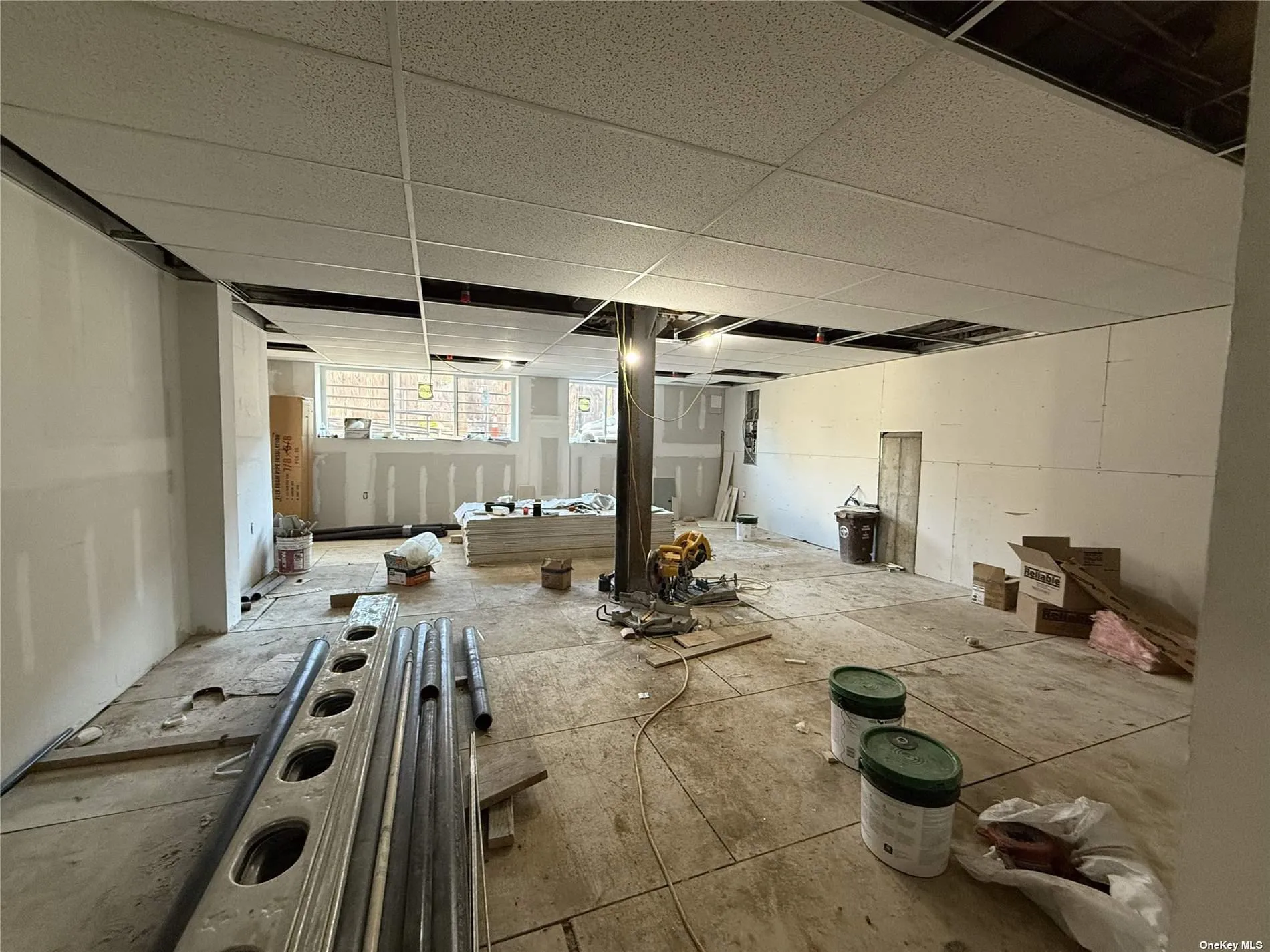 39-20 214 Place, New York, NY, ,Commercial Lease,Idx,214,0,L3590596 39-20 214 Place, New York, NY, ,Commercial Lease,Idx,214,0,L3590596