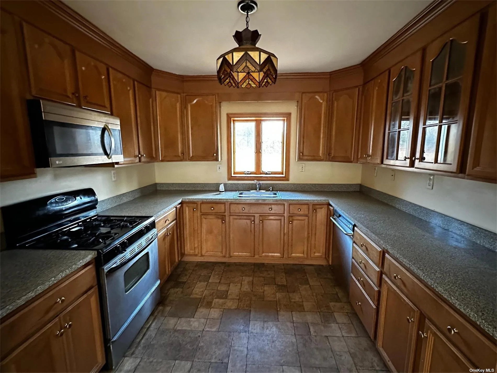 2468 River Road, Riverhead, NY, 2 Bedrooms Bedrooms, 5 Rooms Rooms,2 BathroomsBathrooms,Residential,For Rent,River,0,L3590714 2468 River Road, Riverhead, NY, 2 Bedrooms Bedrooms, 5 Rooms Rooms,2 BathroomsBathrooms,Residential,For Rent,River,0,L3590714