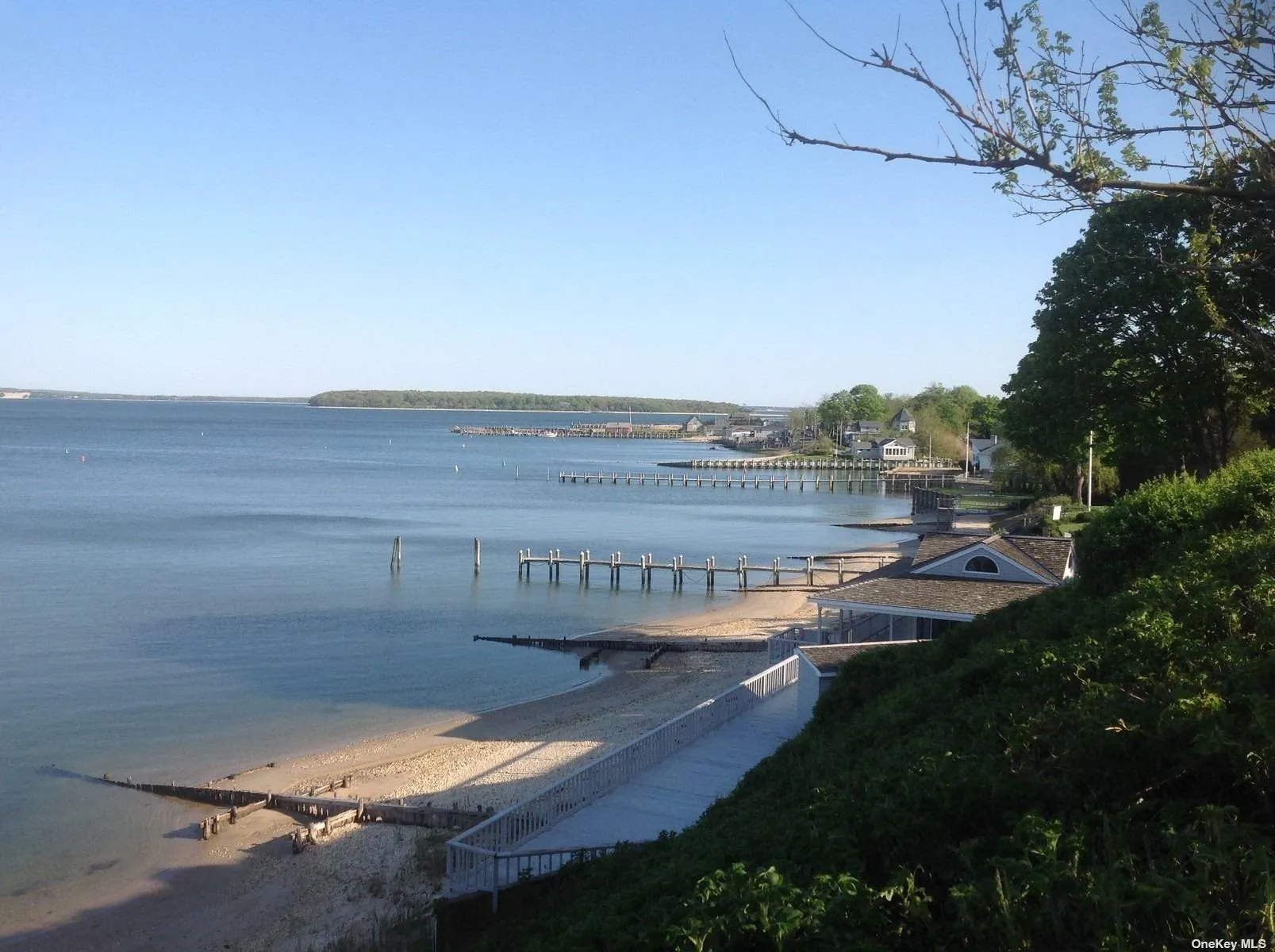 199 Old Harbor Road, Southold, NY, 4 Bedrooms Bedrooms, 7 Rooms Rooms,3 BathroomsBathrooms,Residential Lease,Idx,Old Harbor,0,L3590758 199 Old Harbor Road, Southold, NY, 4 Bedrooms Bedrooms, 7 Rooms Rooms,3 BathroomsBathrooms,Residential Lease,Idx,Old Harbor,0,L3590758