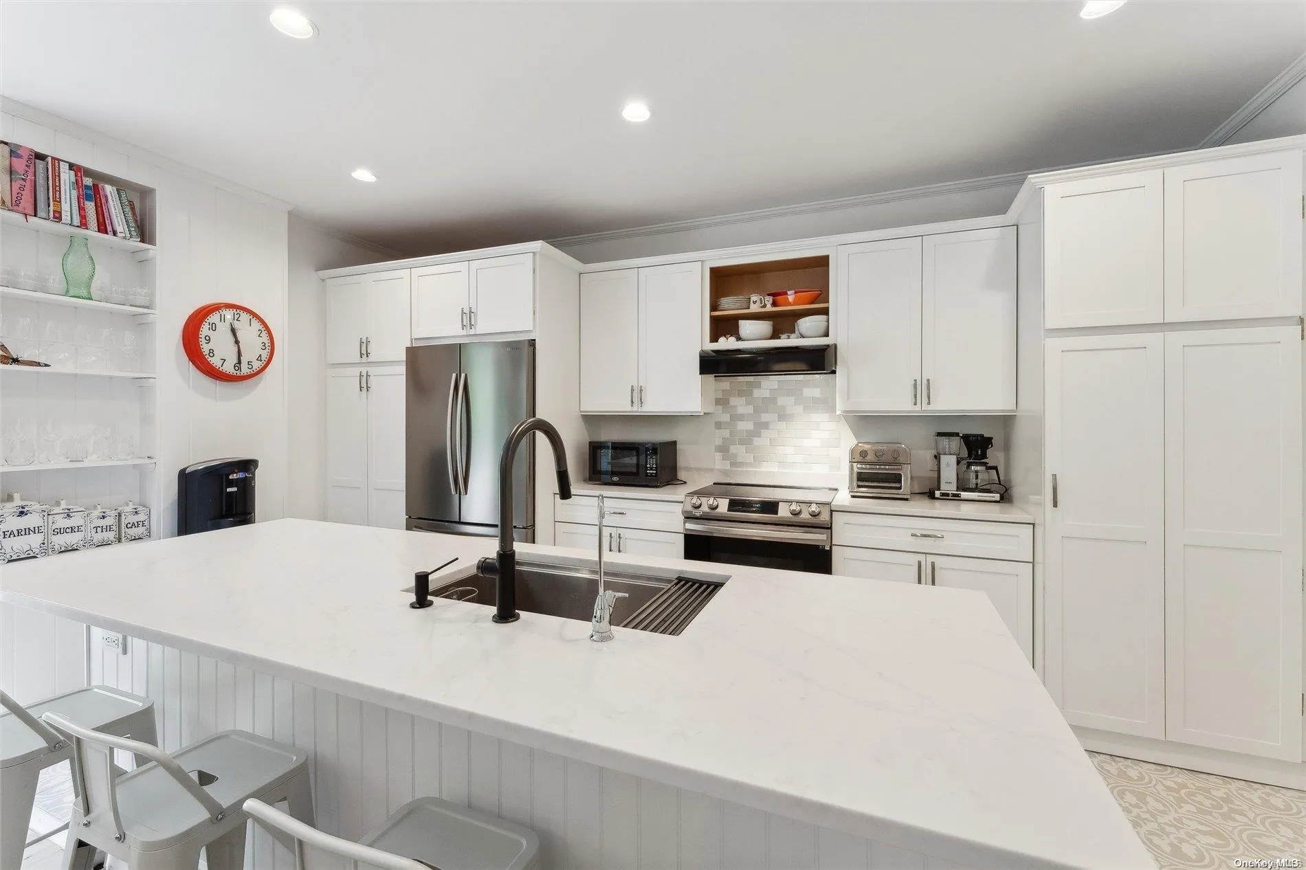 14 Foster Road, Southampton, NY, 3 Bedrooms Bedrooms, 6 Rooms Rooms,2 BathroomsBathrooms,Residential Lease,Idx,Foster,0,L3591031 14 Foster Road, Southampton, NY, 3 Bedrooms Bedrooms, 6 Rooms Rooms,2 BathroomsBathrooms,Residential Lease,Idx,Foster,0,L3591031