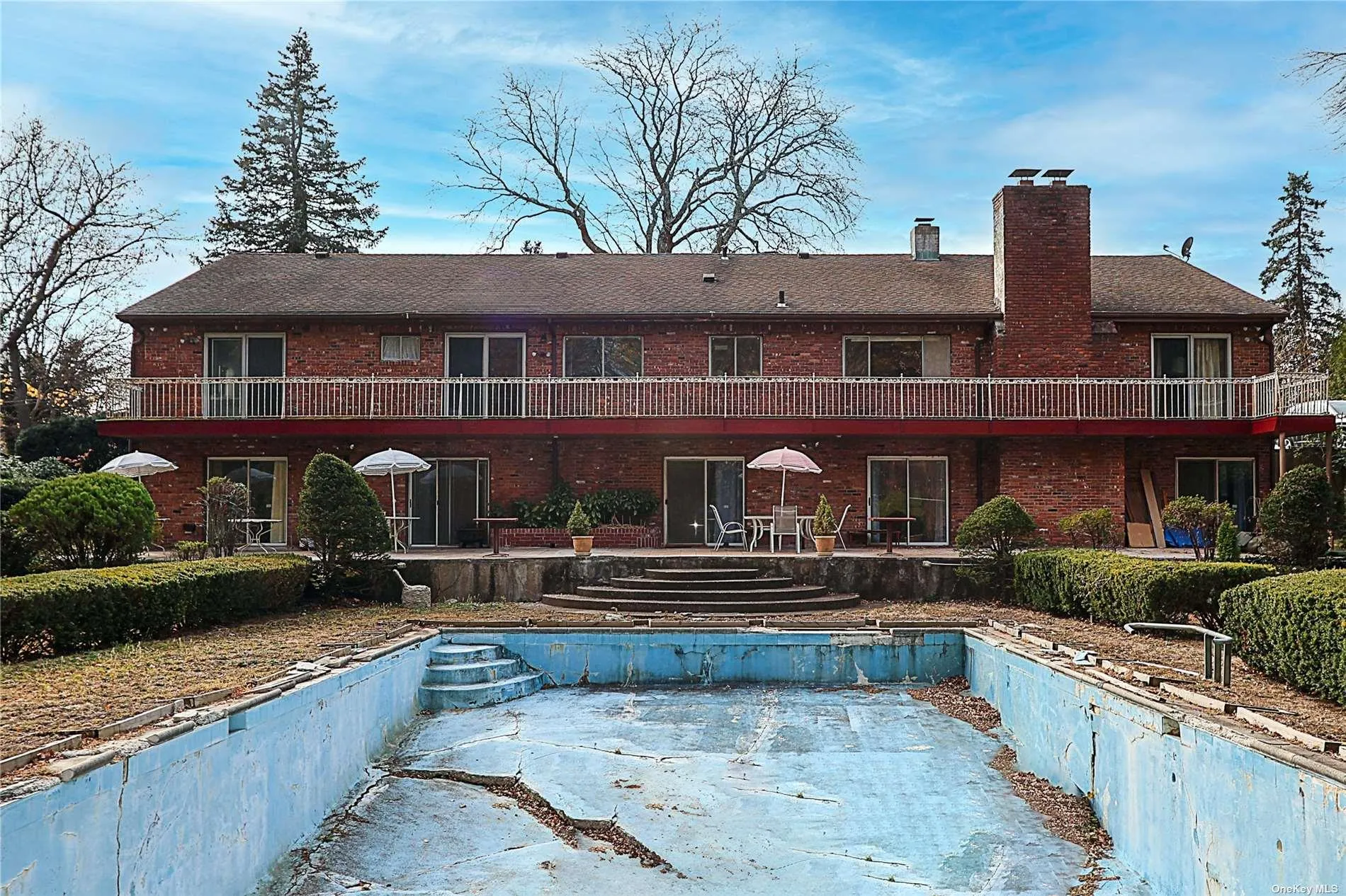 20 Rolling Hill Road, North Hempstead, NY, 5 Bedrooms Bedrooms, 8 Rooms Rooms,3 BathroomsBathrooms,Residential,For Rent,Rolling Hill,0,L3591033 20 Rolling Hill Road, North Hempstead, NY, 5 Bedrooms Bedrooms, 8 Rooms Rooms,3 BathroomsBathrooms,Residential,For Rent,Rolling Hill,0,L3591033