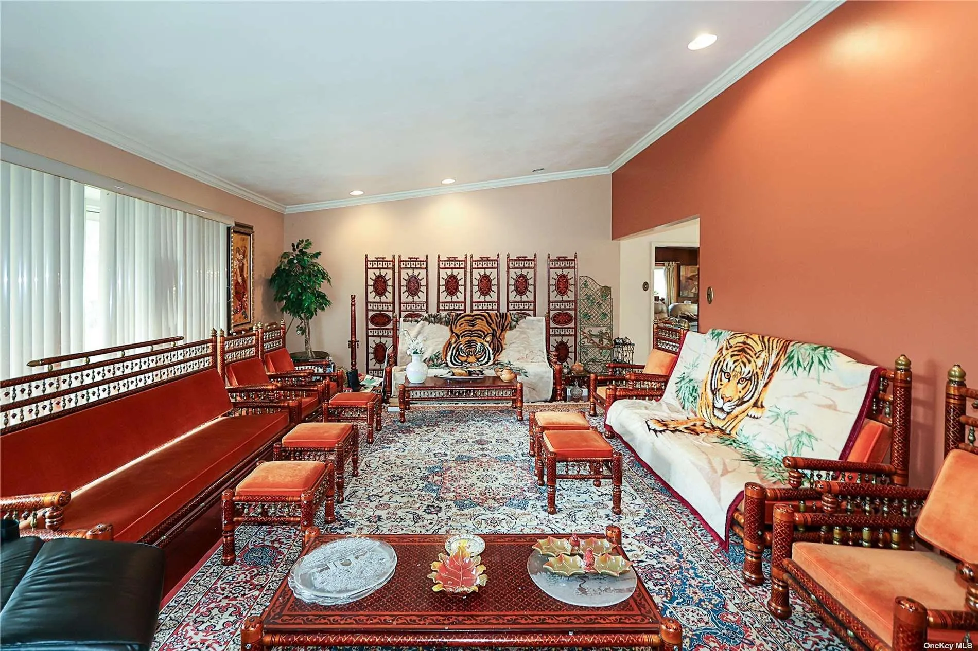 20 Rolling Hill Road, North Hempstead, NY, 5 Bedrooms Bedrooms, 8 Rooms Rooms,3 BathroomsBathrooms,Residential,For Rent,Rolling Hill,0,L3591033 20 Rolling Hill Road, North Hempstead, NY, 5 Bedrooms Bedrooms, 8 Rooms Rooms,3 BathroomsBathrooms,Residential,For Rent,Rolling Hill,0,L3591033
