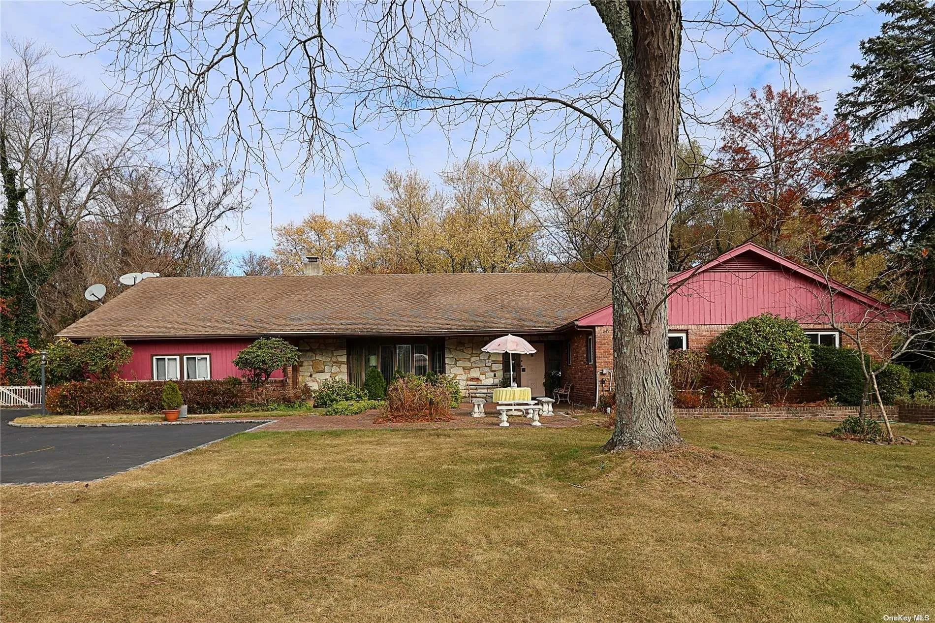 20 Rolling Hill Road, North Hempstead, NY, 5 Bedrooms Bedrooms, 8 Rooms Rooms,3 BathroomsBathrooms,Residential,For Rent,Rolling Hill,0,L3591033 20 Rolling Hill Road, North Hempstead, NY, 5 Bedrooms Bedrooms, 8 Rooms Rooms,3 BathroomsBathrooms,Residential,For Rent,Rolling Hill,0,L3591033