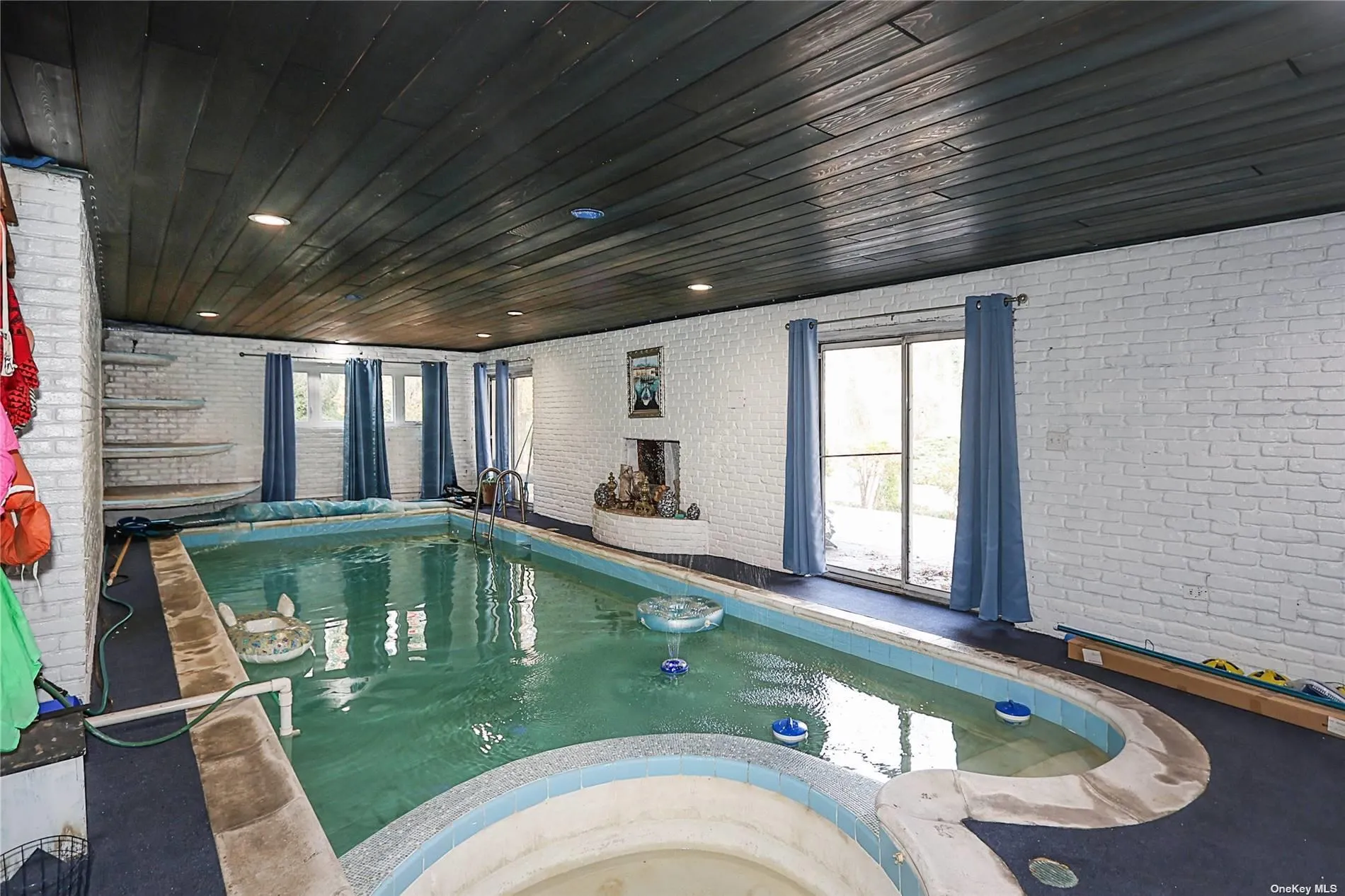 20 Rolling Hill Road, North Hempstead, NY, 5 Bedrooms Bedrooms, 8 Rooms Rooms,3 BathroomsBathrooms,Residential,For Rent,Rolling Hill,0,L3591033 20 Rolling Hill Road, North Hempstead, NY, 5 Bedrooms Bedrooms, 8 Rooms Rooms,3 BathroomsBathrooms,Residential,For Rent,Rolling Hill,0,L3591033