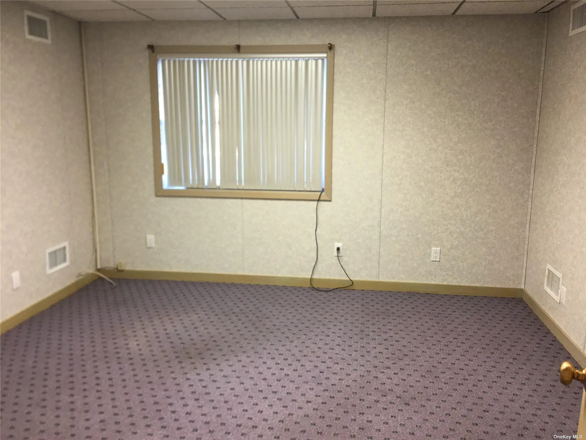 807 Walt Whitman Road, Huntington, NY, ,Commercial Lease,Idx,Walt Whitman,0,L3591425 807 Walt Whitman Road, Huntington, NY, ,Commercial Lease,Idx,Walt Whitman,0,L3591425