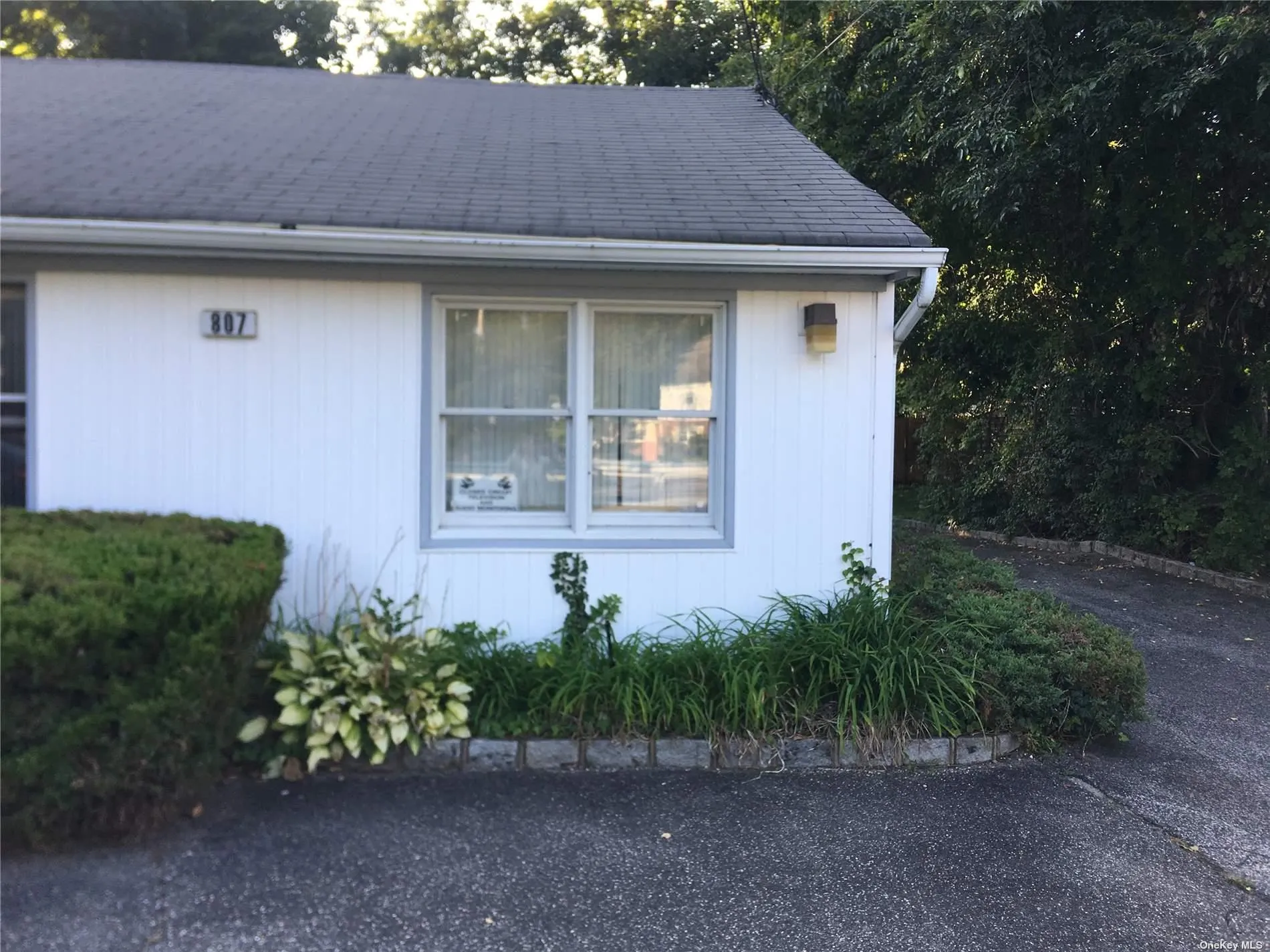 807 Walt Whitman Road, Huntington, NY, ,Commercial Lease,Idx,Walt Whitman,0,L3591425 807 Walt Whitman Road, Huntington, NY, ,Commercial Lease,Idx,Walt Whitman,0,L3591425